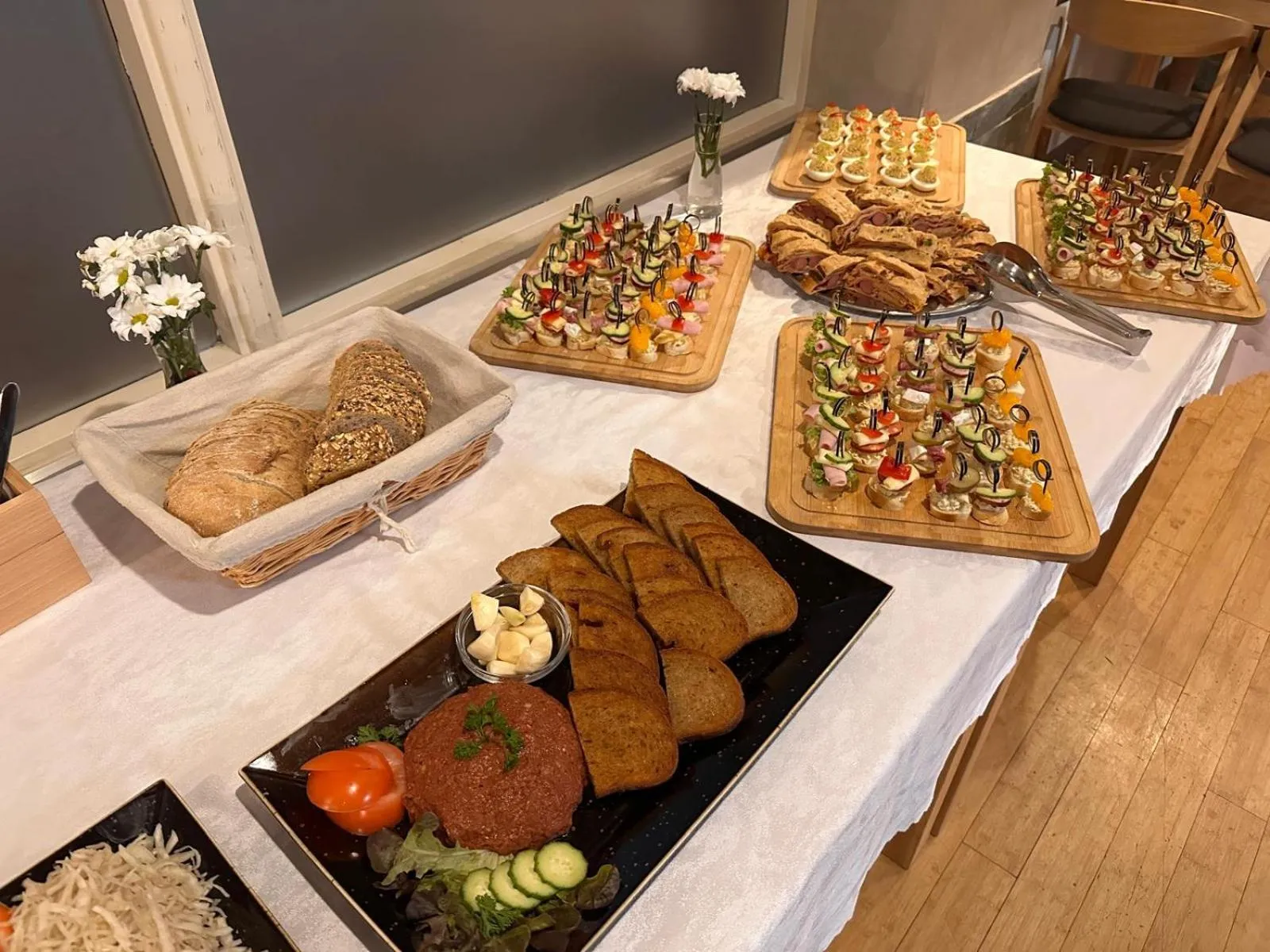 Restaurant/places to eat in hotel Nautilus