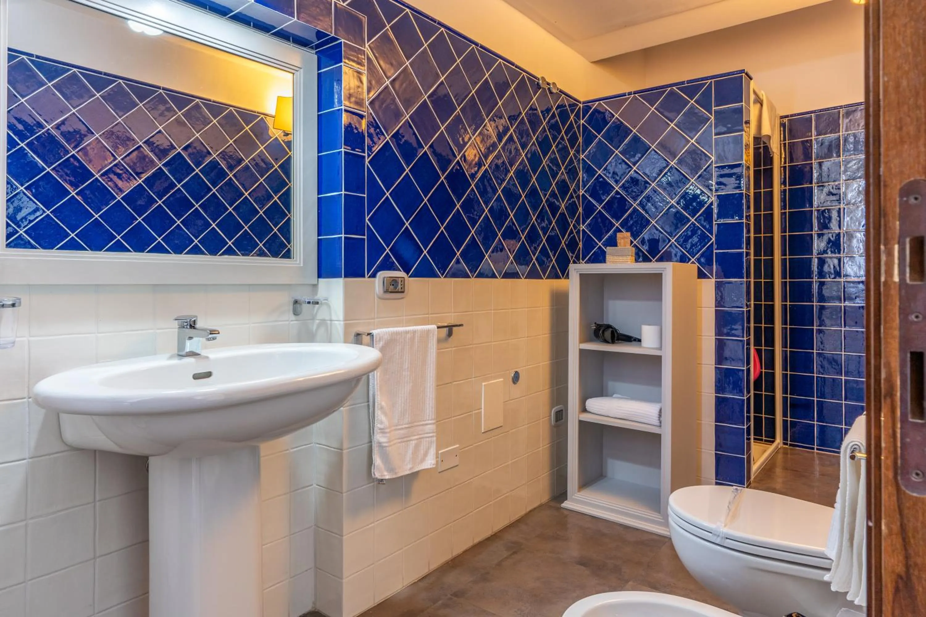 Bathroom in Albergo Residenziale La Corte