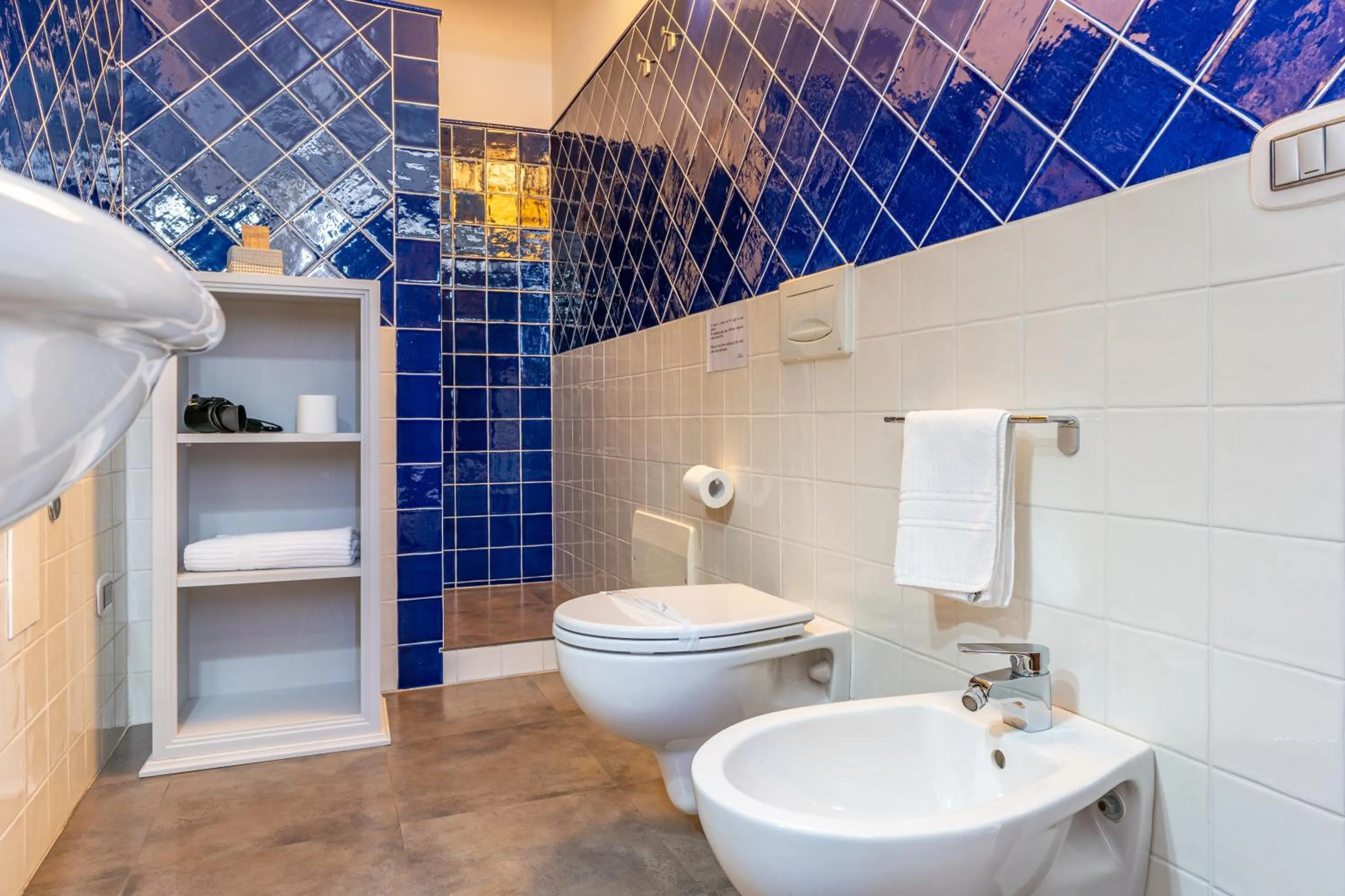 Shower in Albergo Residenziale La Corte