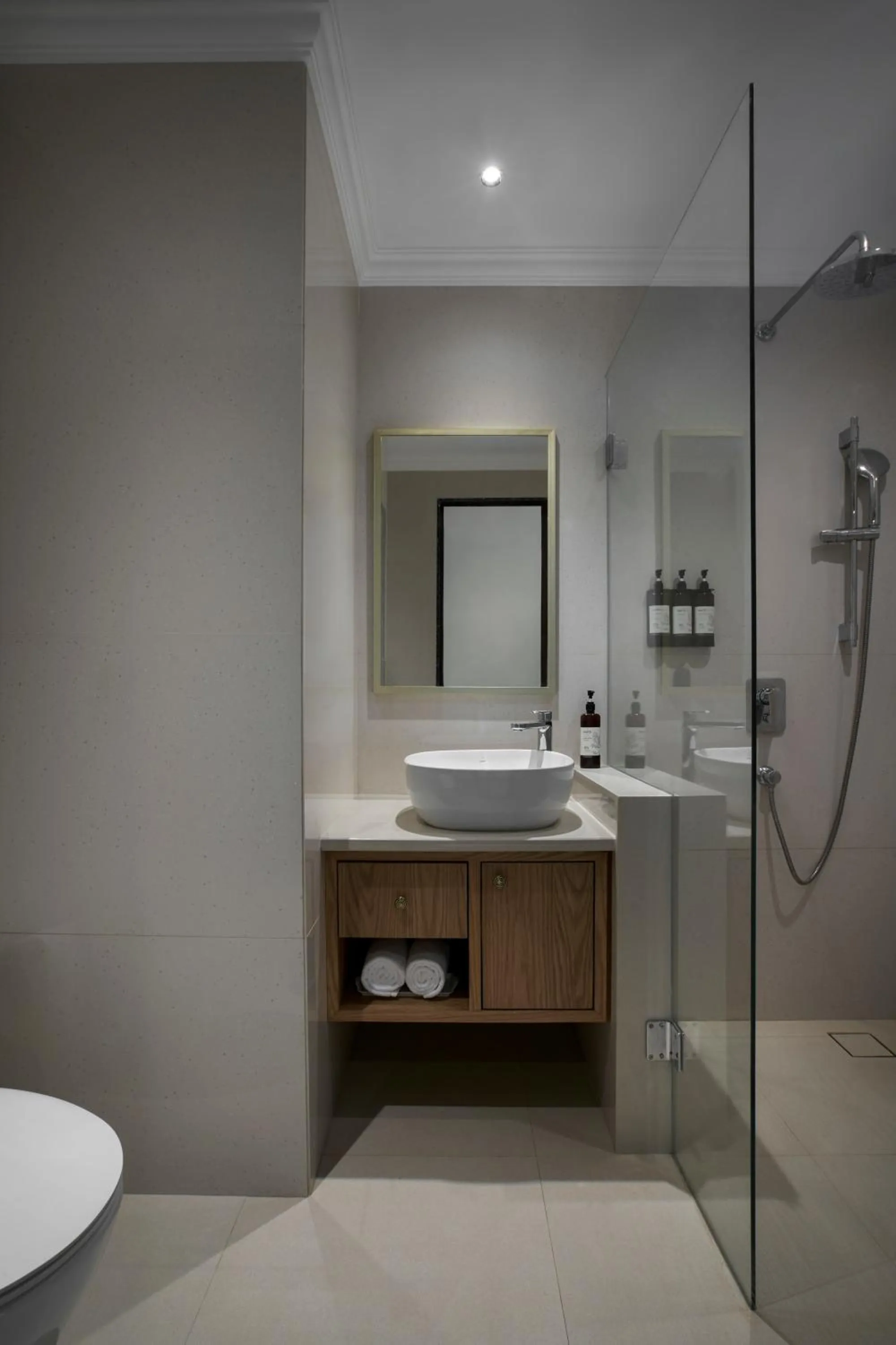 Shower in Mandrem Beach Resort, a member of Radisson Individuals Retreat