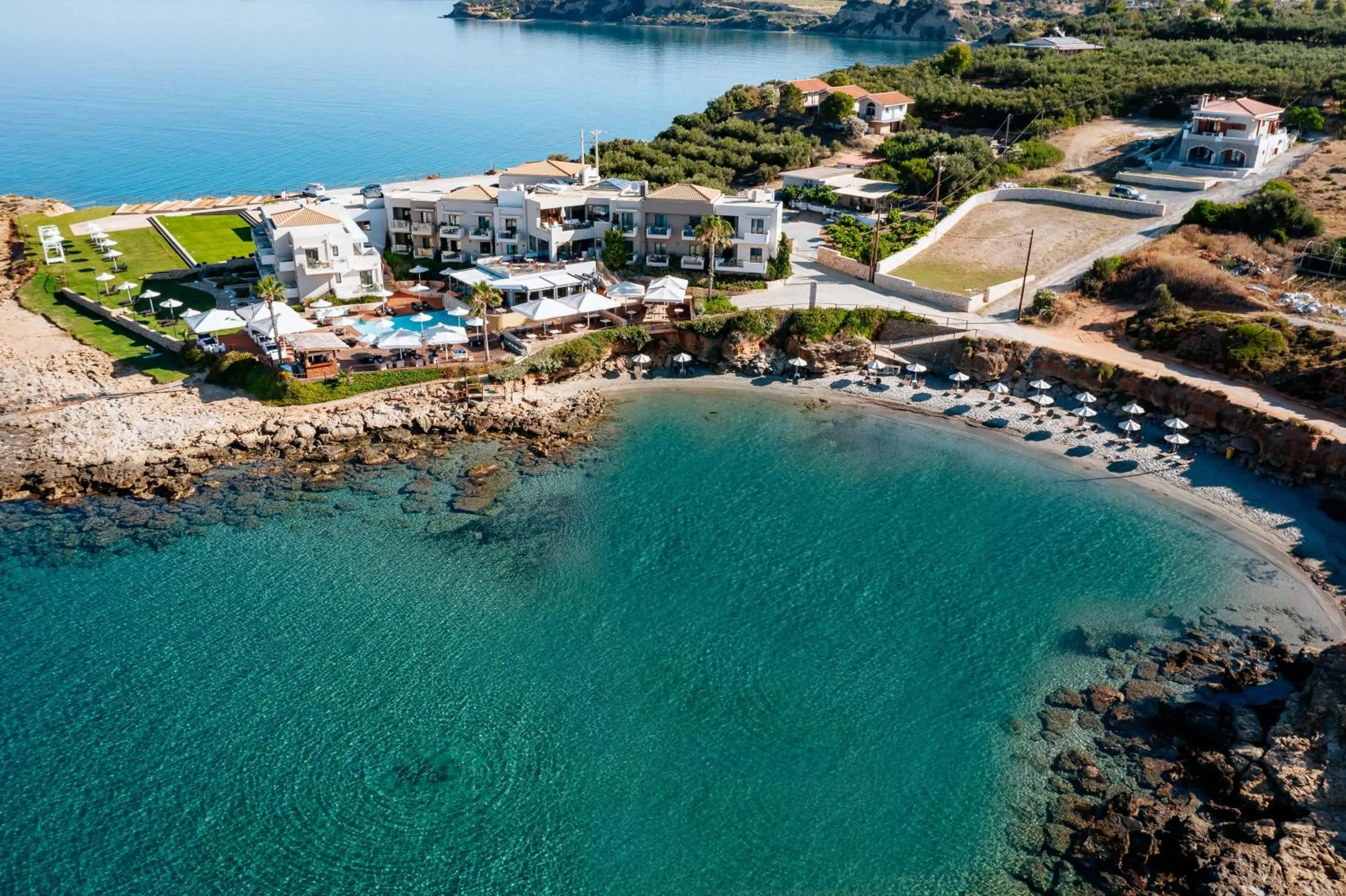 Beach in Alas Resort & Spa