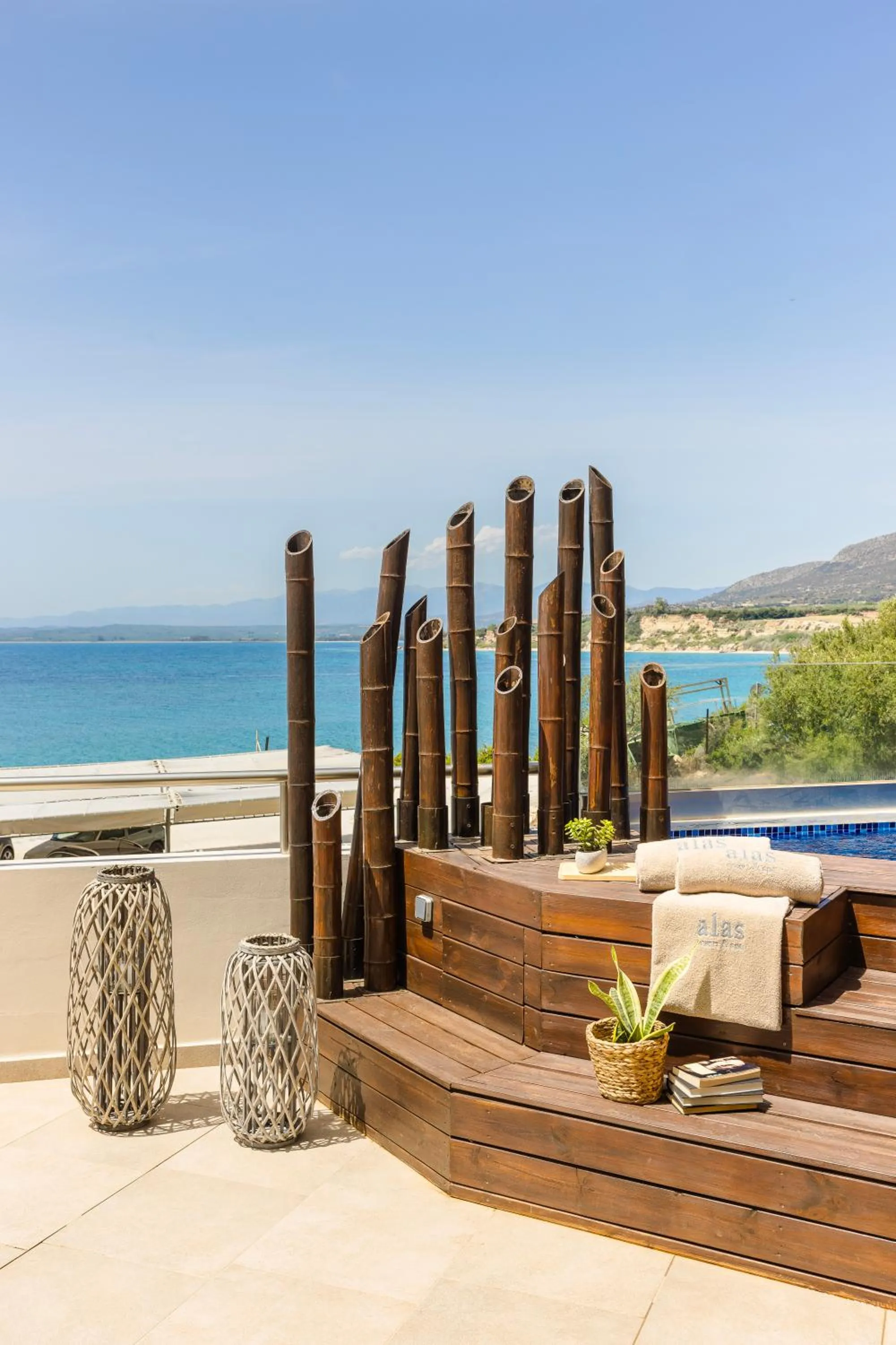 Hot Tub in Alas Resort & Spa