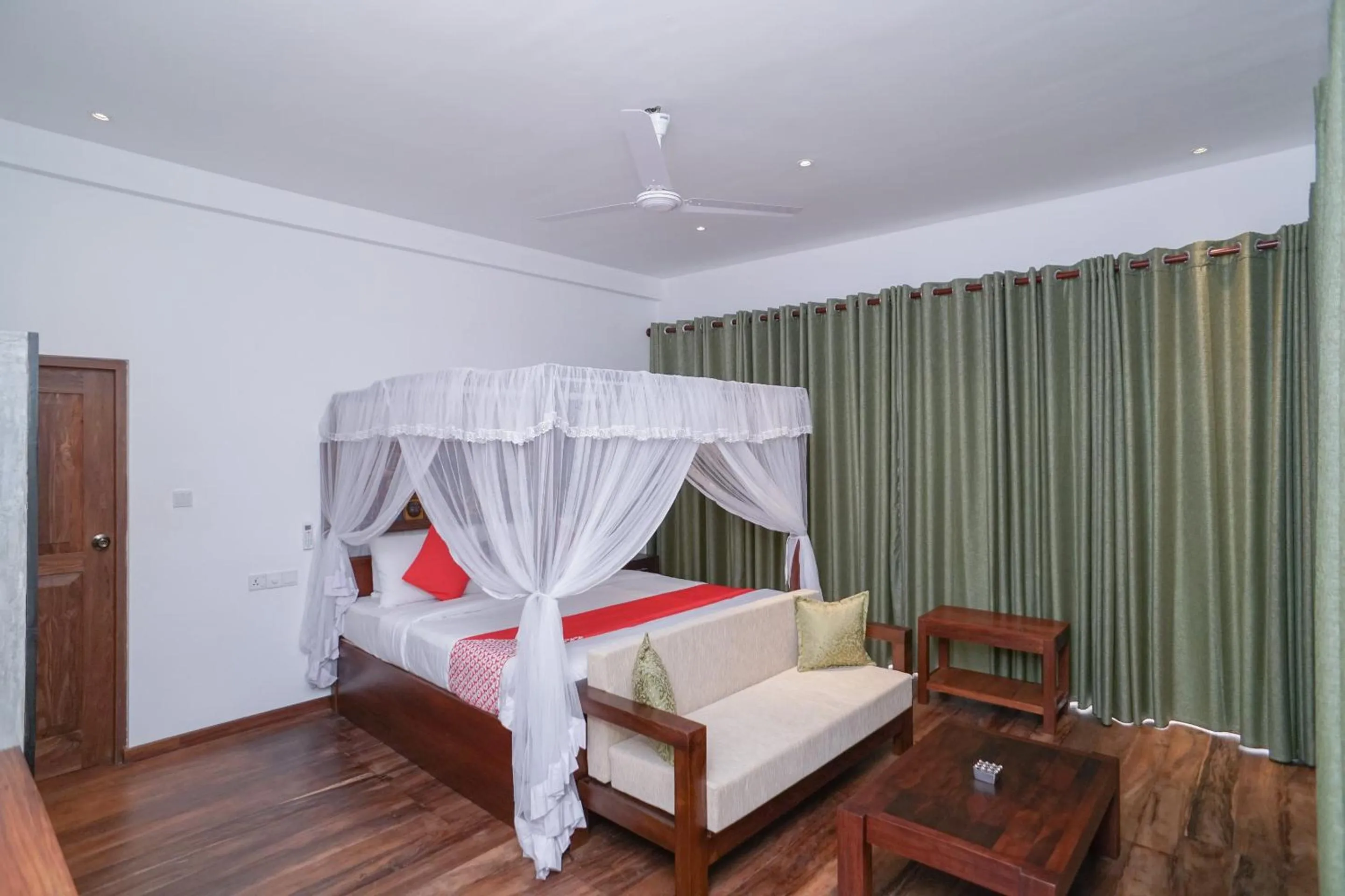 Bedroom, Bed in Green Residencies