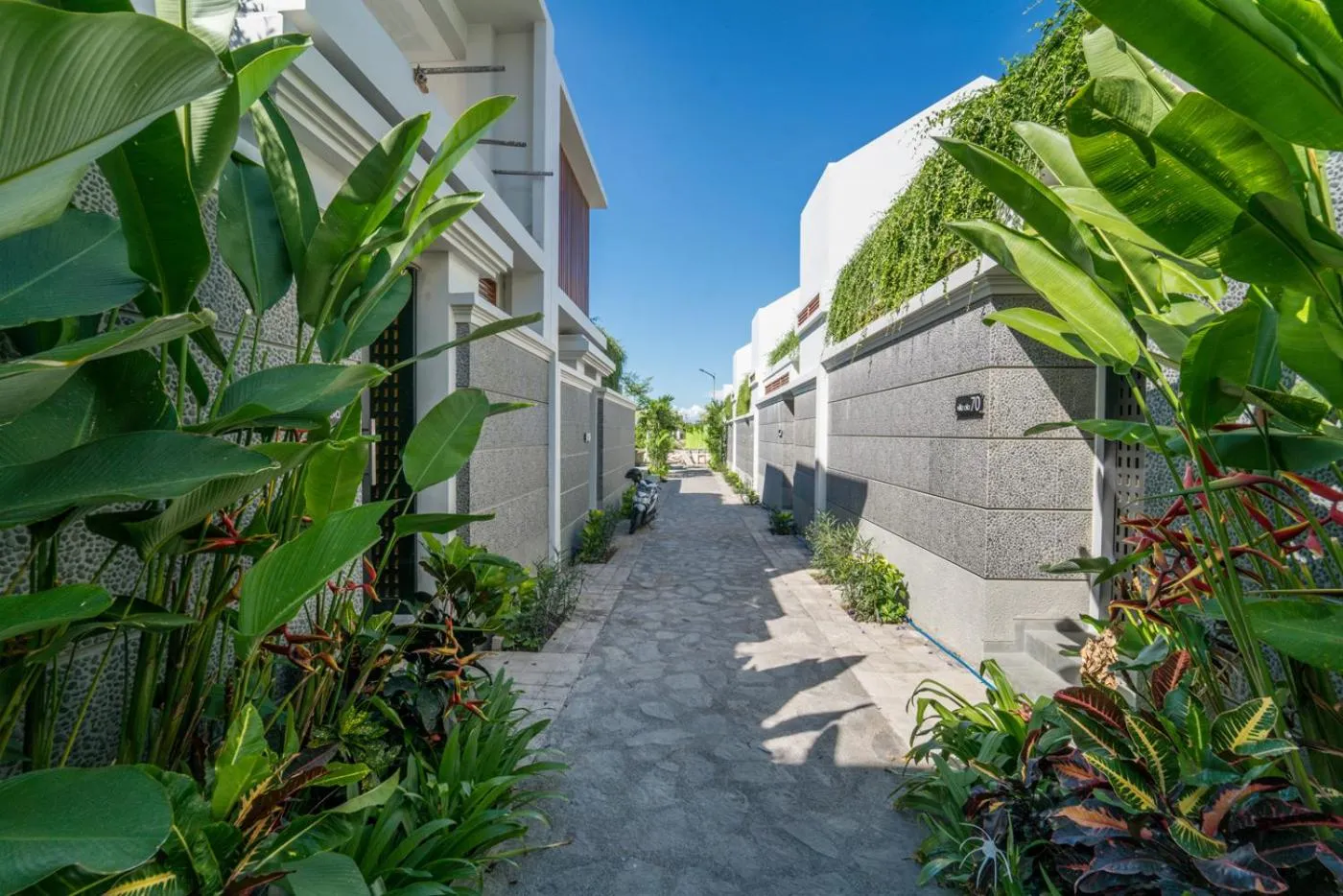 Garden in Ola Villas at Uluwatu Pecatu