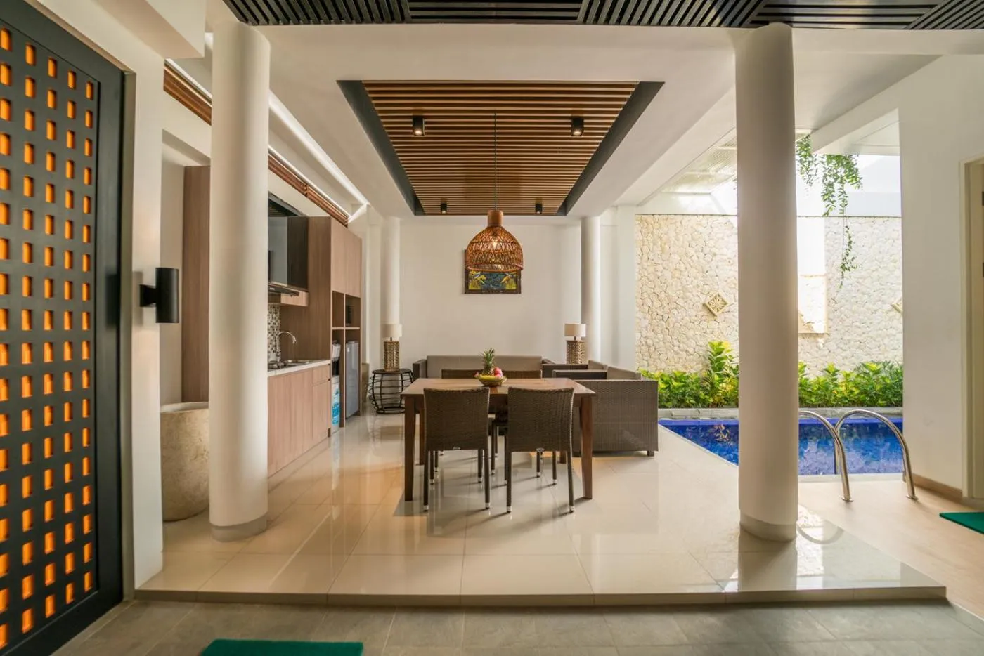 TV and multimedia in Ola Villas at Uluwatu Pecatu