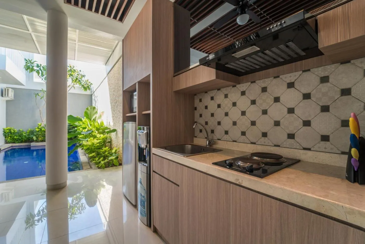 Kitchen or kitchenette in Ola Villas at Uluwatu Pecatu