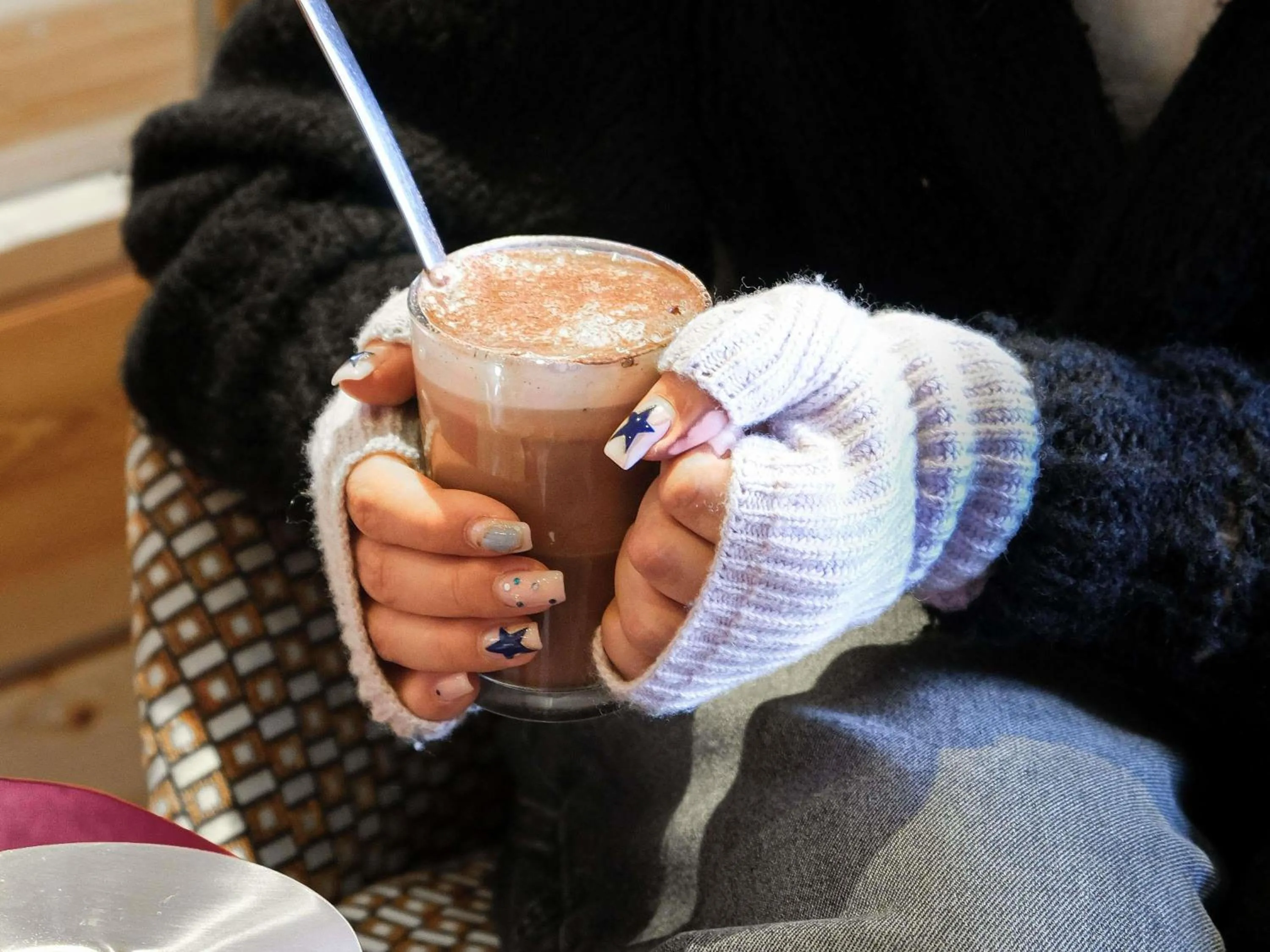 Lounge or bar in Mercure Saint-Lary