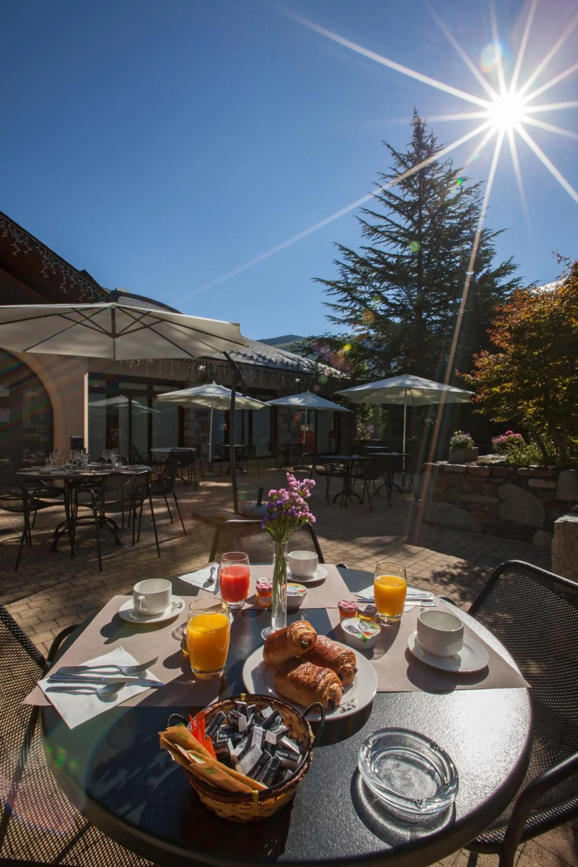 Patio in Mercure Saint-Lary