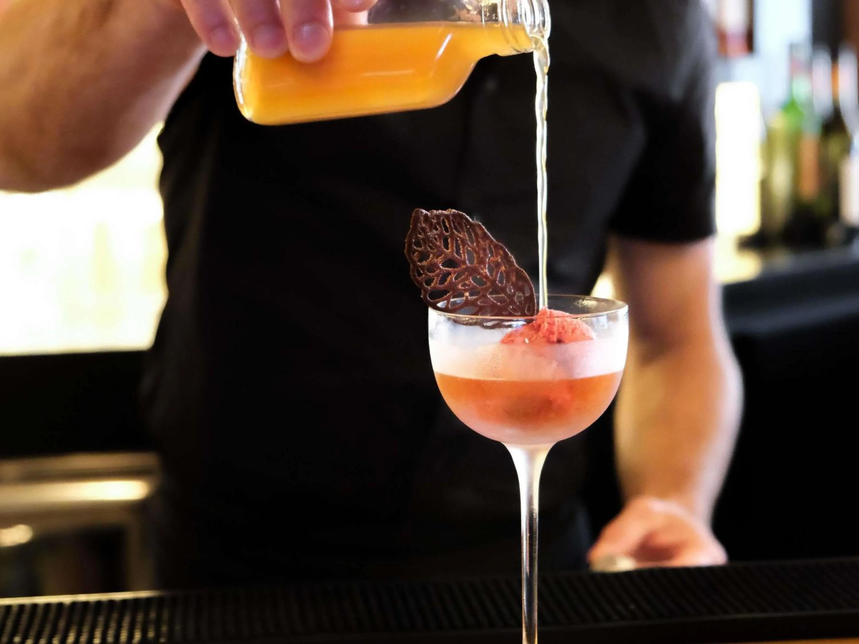 Lounge or bar in Mercure Saint-Lary