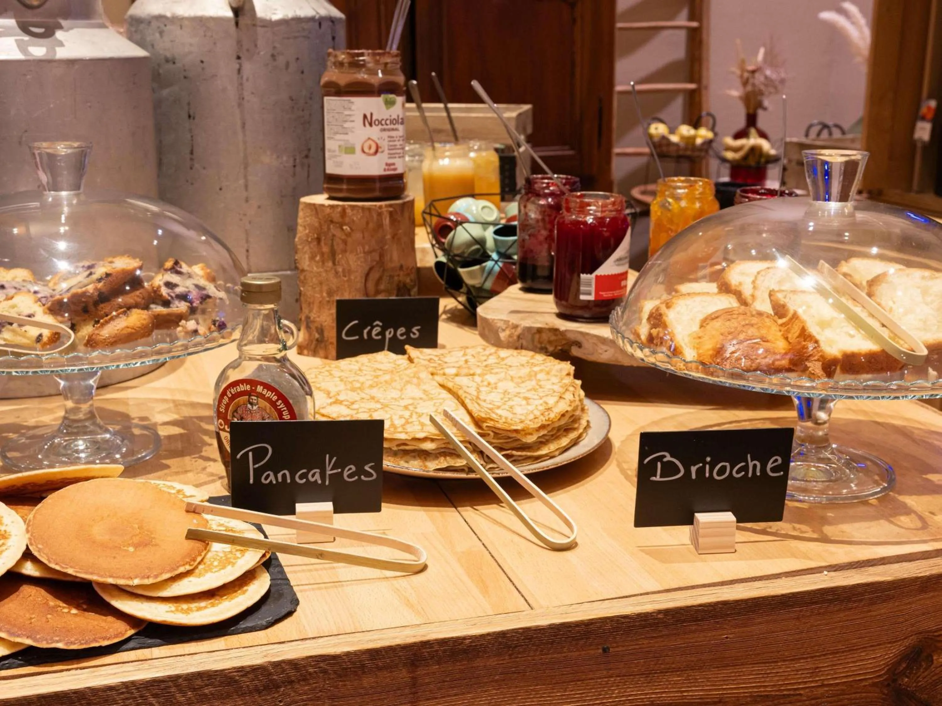 Breakfast in Mercure Saint-Lary