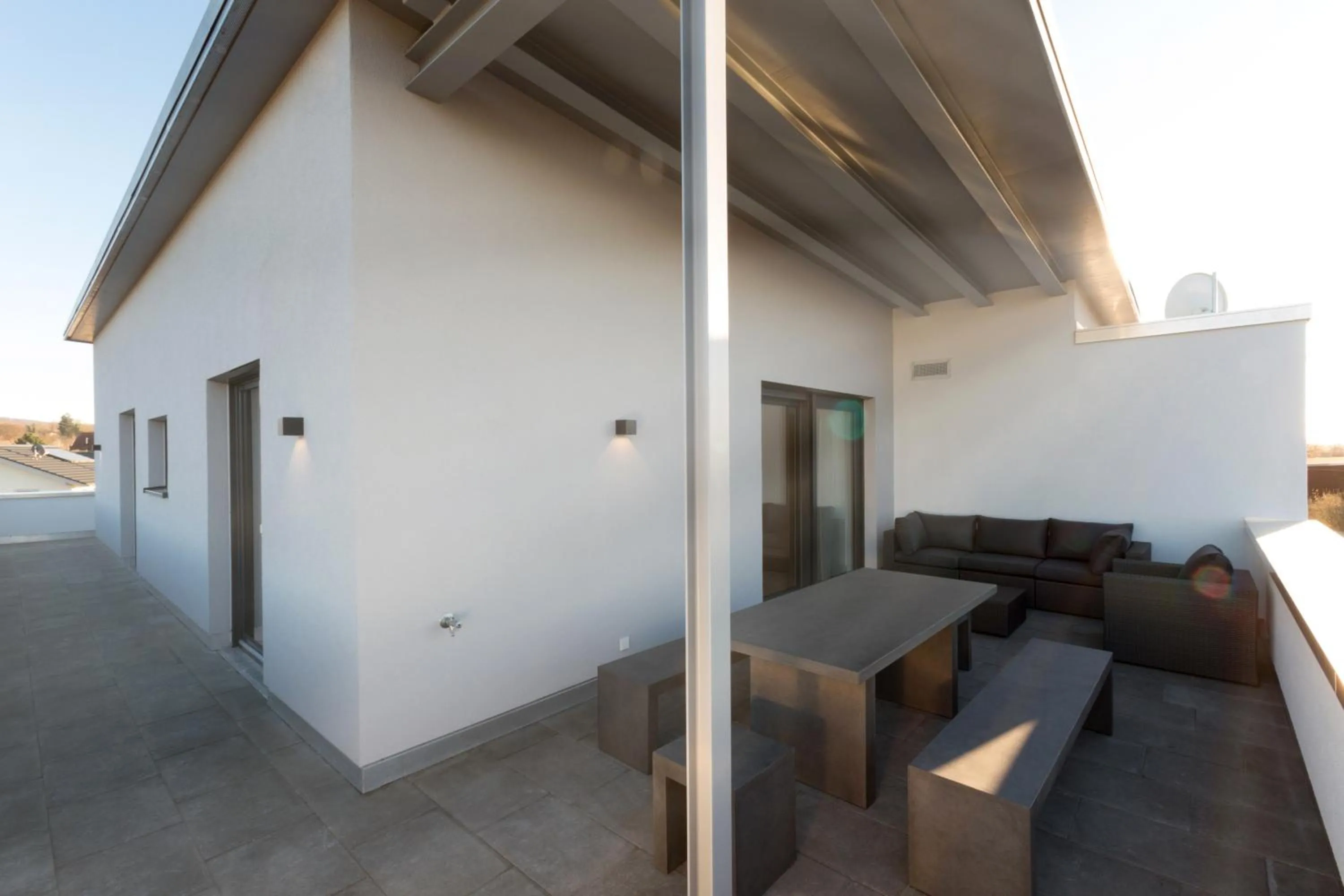 Patio in Boardinghouse E68