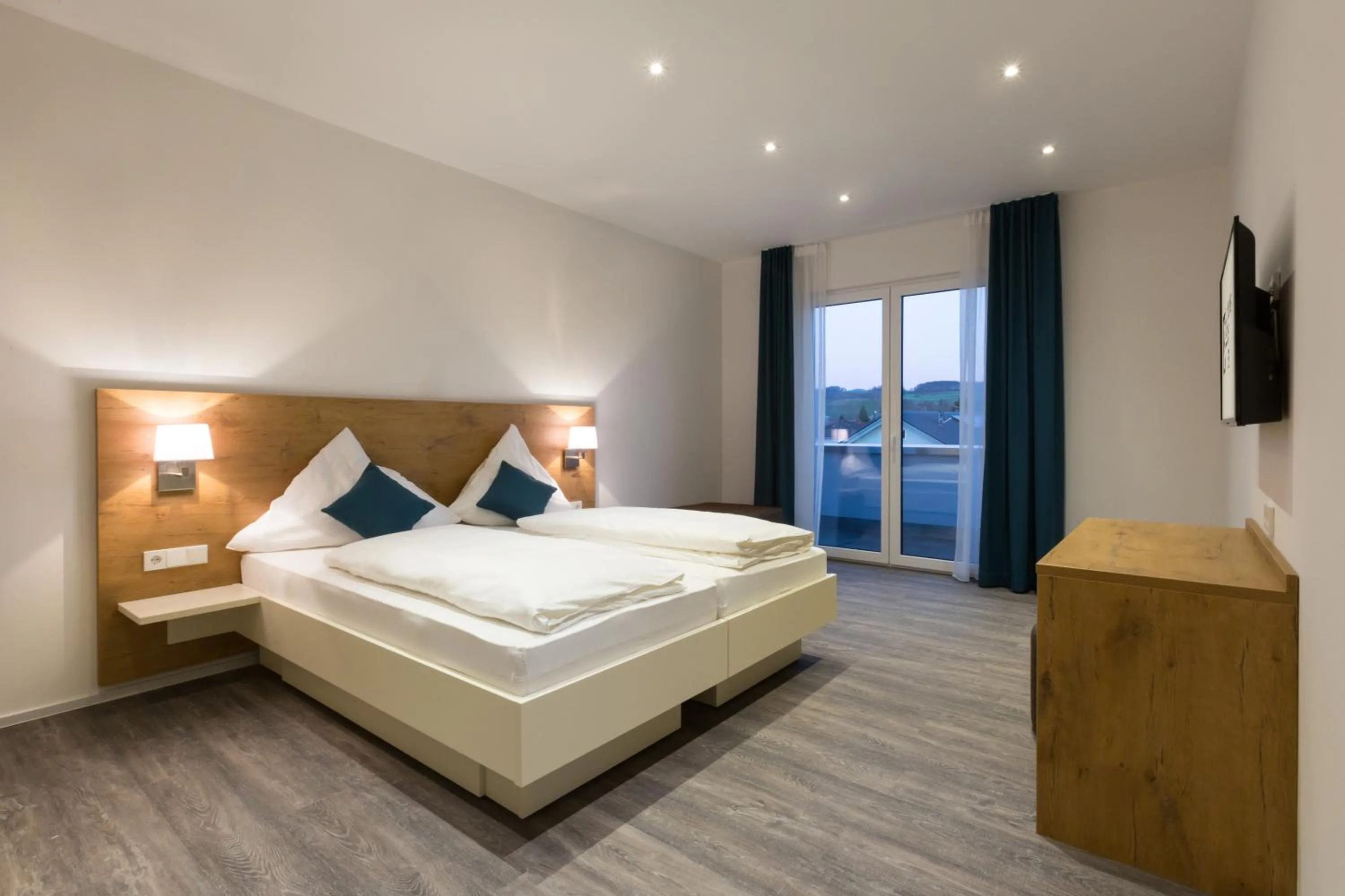 Photo of the whole room, Bed in Boardinghouse E68