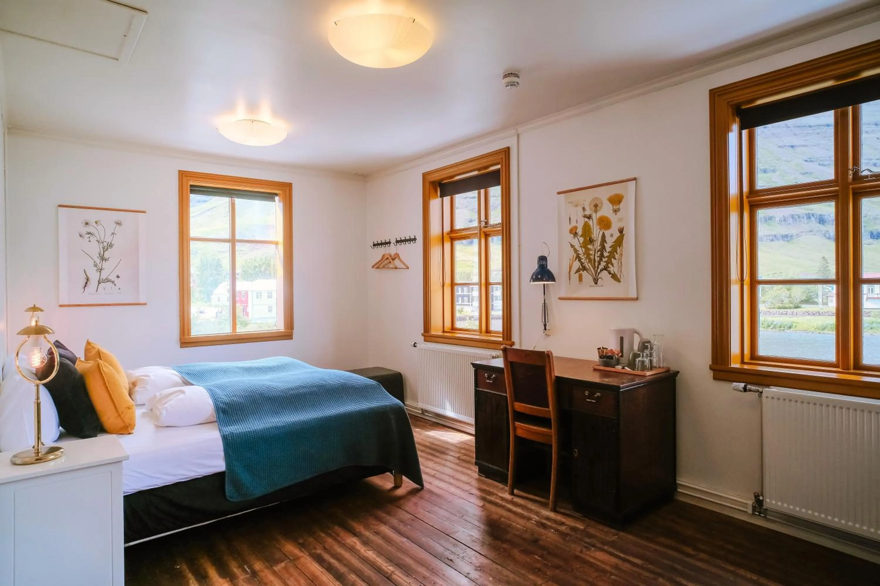 Bedroom, Bed in Snæfell - Hotel by Aldan