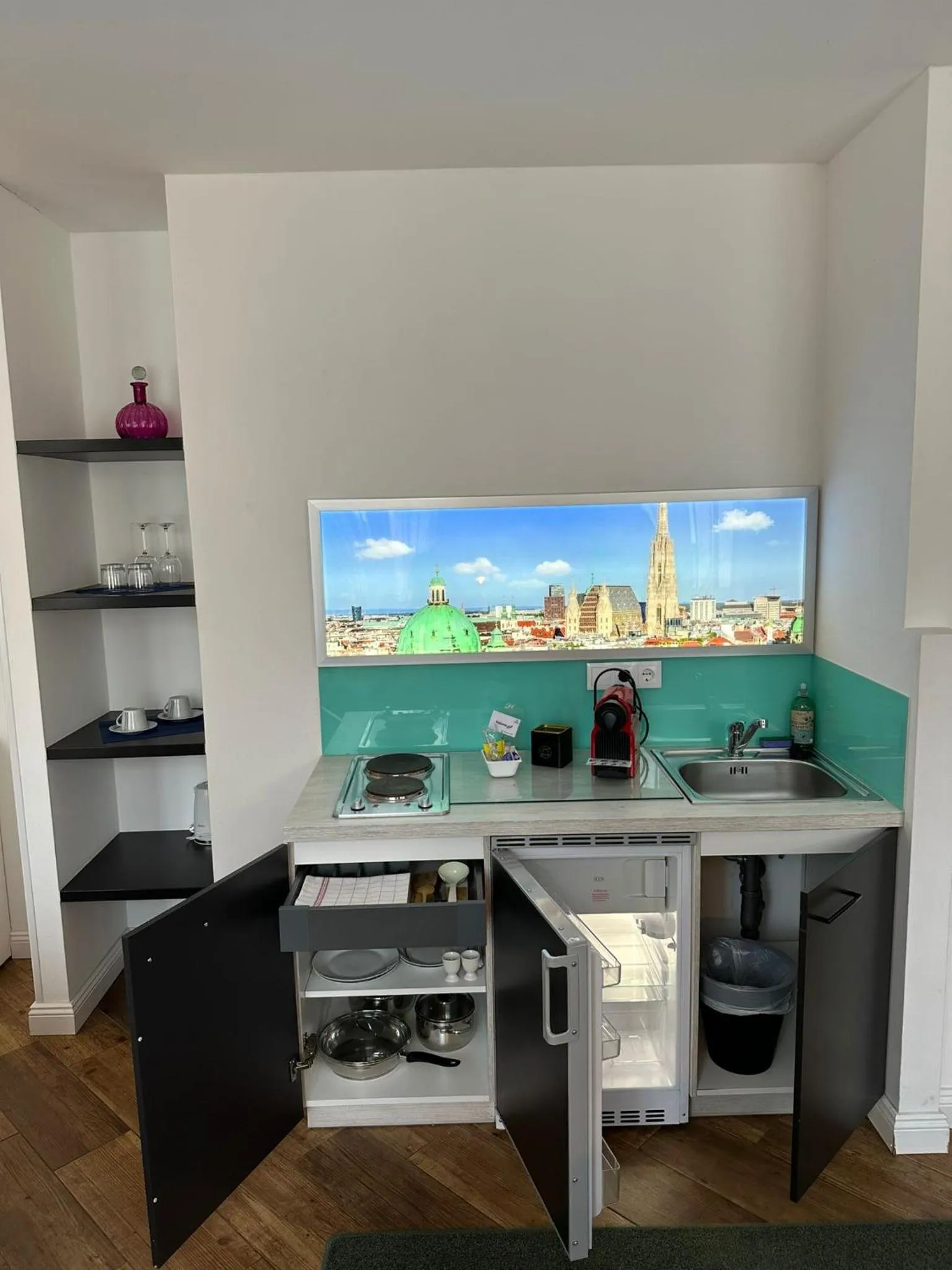 Kitchen or kitchenette in Versava Apartments