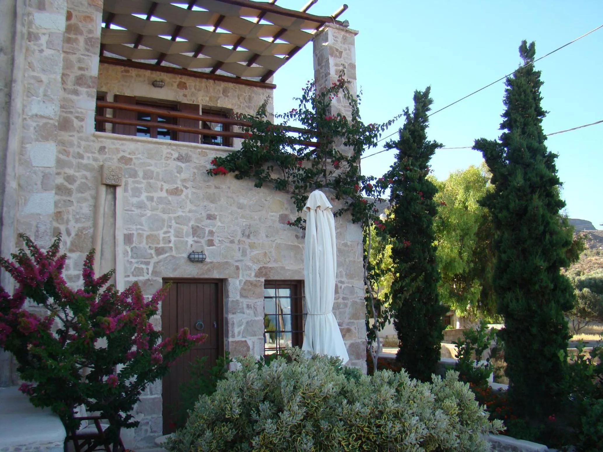 Property building in Lithos Traditional Guest Houses
