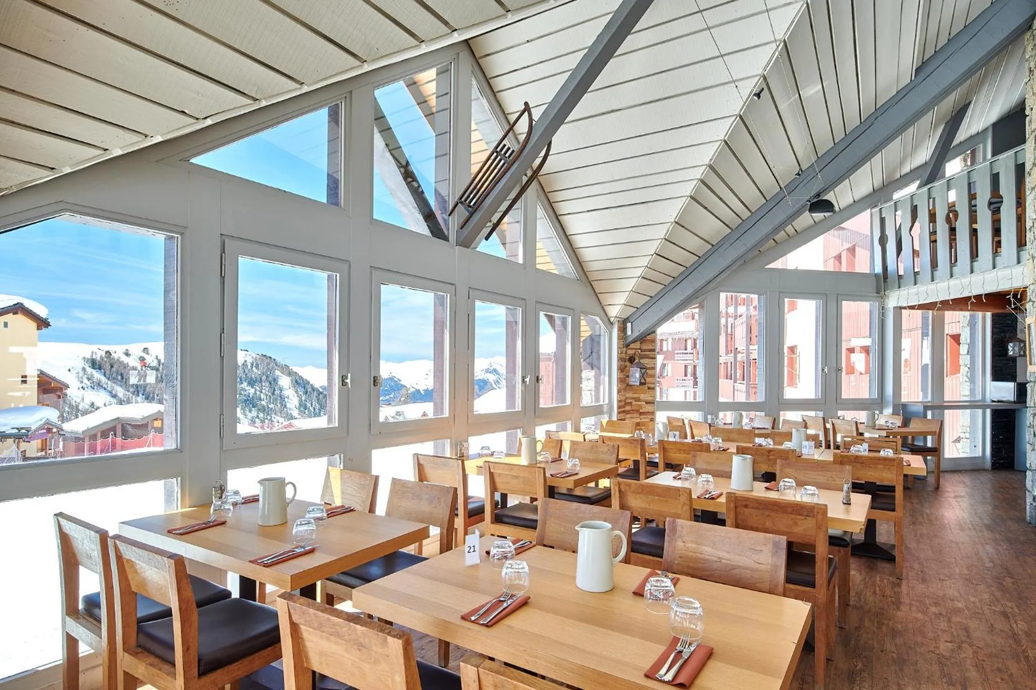 Restaurant/places to eat in Hôtel L'Eden des Cimes - Vacances Bleues - Belle Plagne 2100