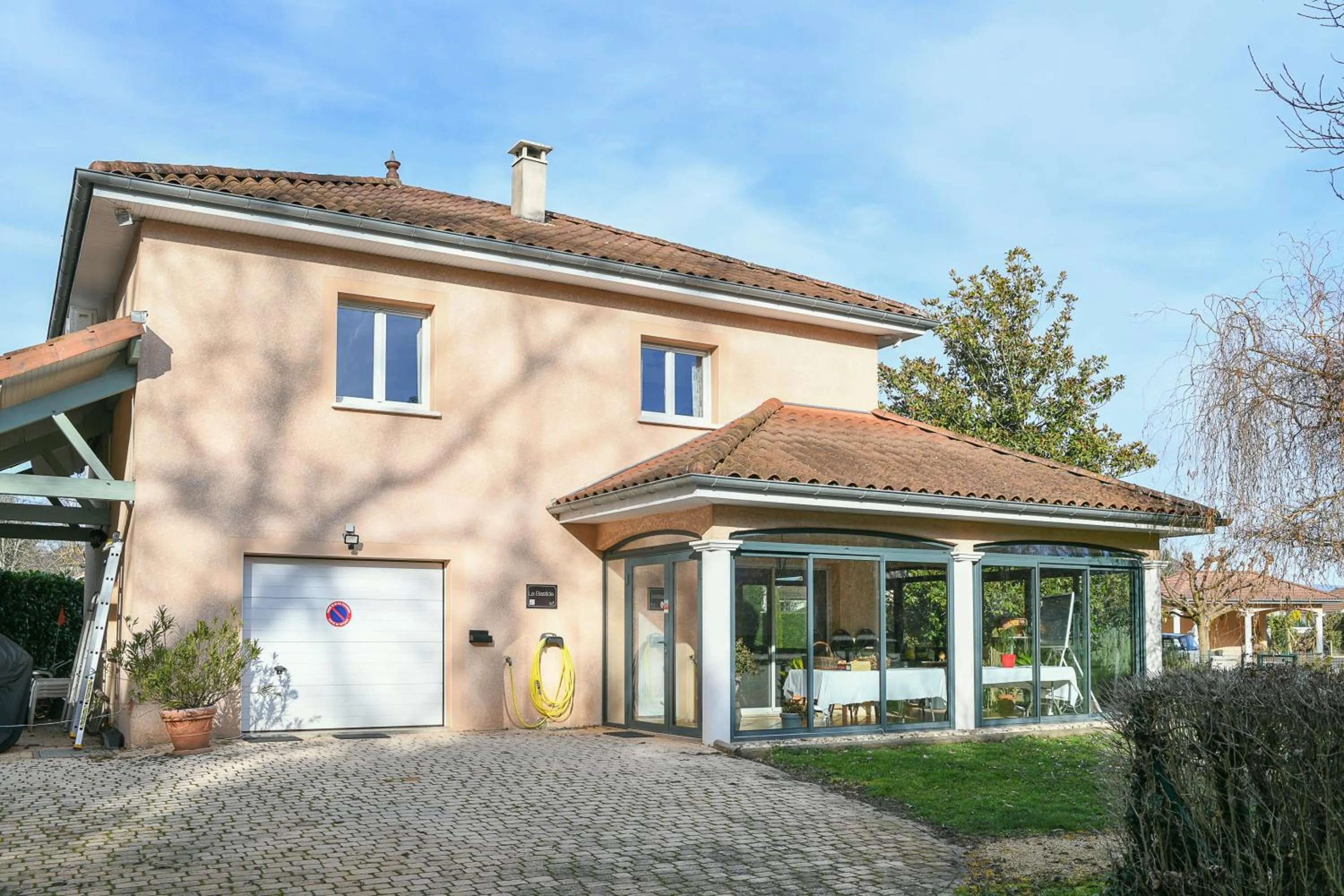 Property building in Les Villas du Domaine de Suzel