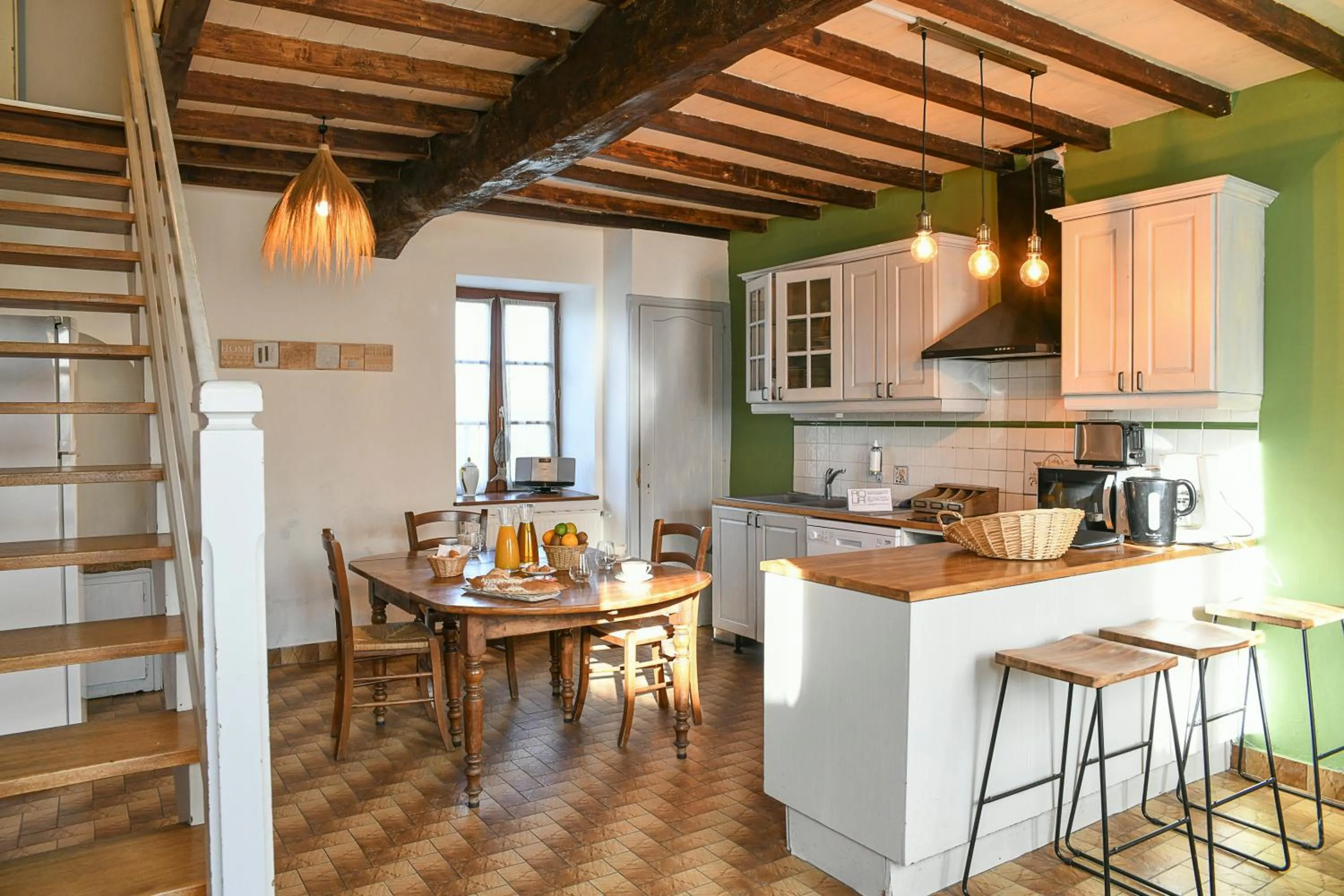 Kitchen or kitchenette in Les Villas du Domaine de Suzel