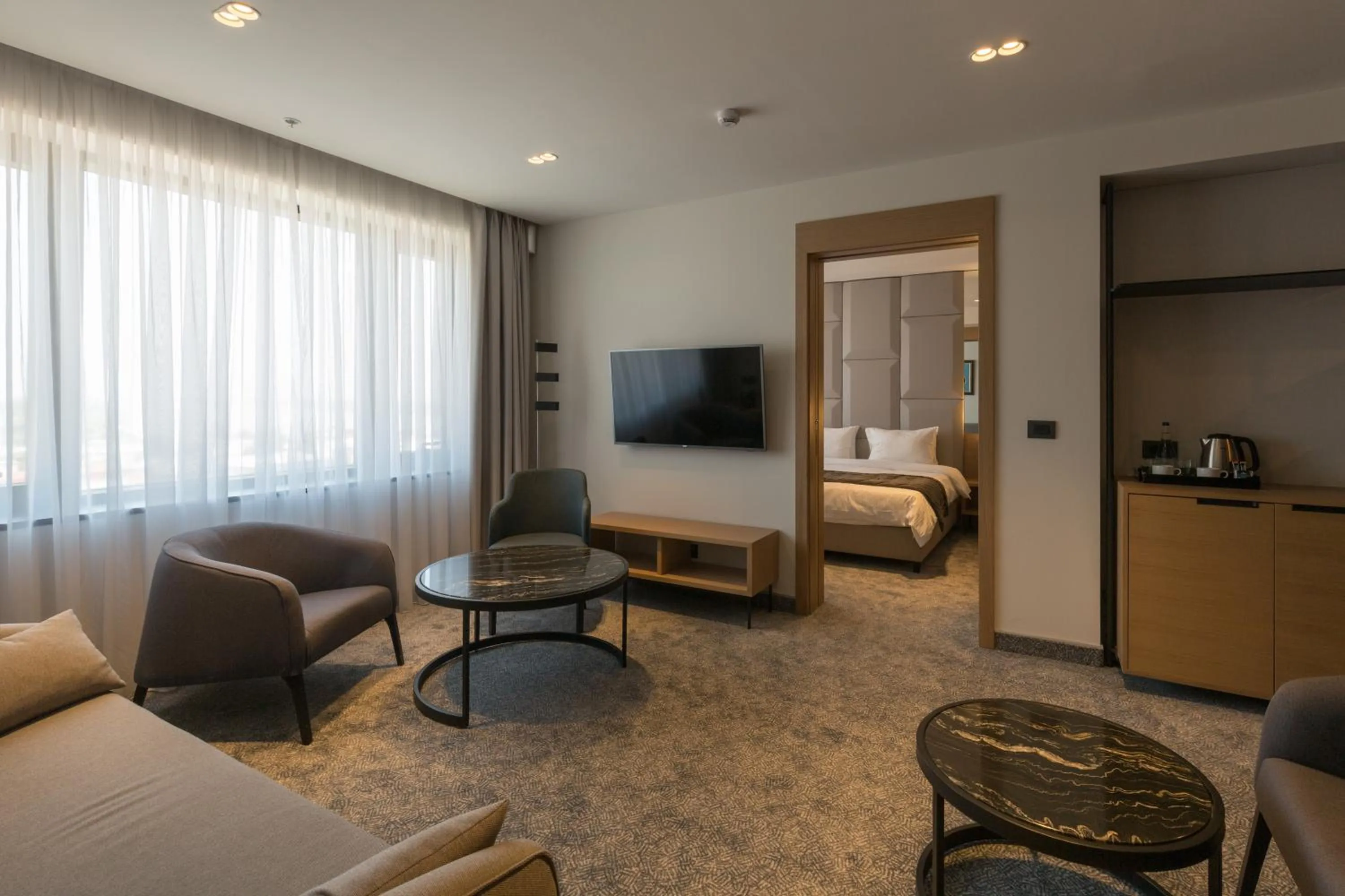 Living room in Hotel Mona Plaza