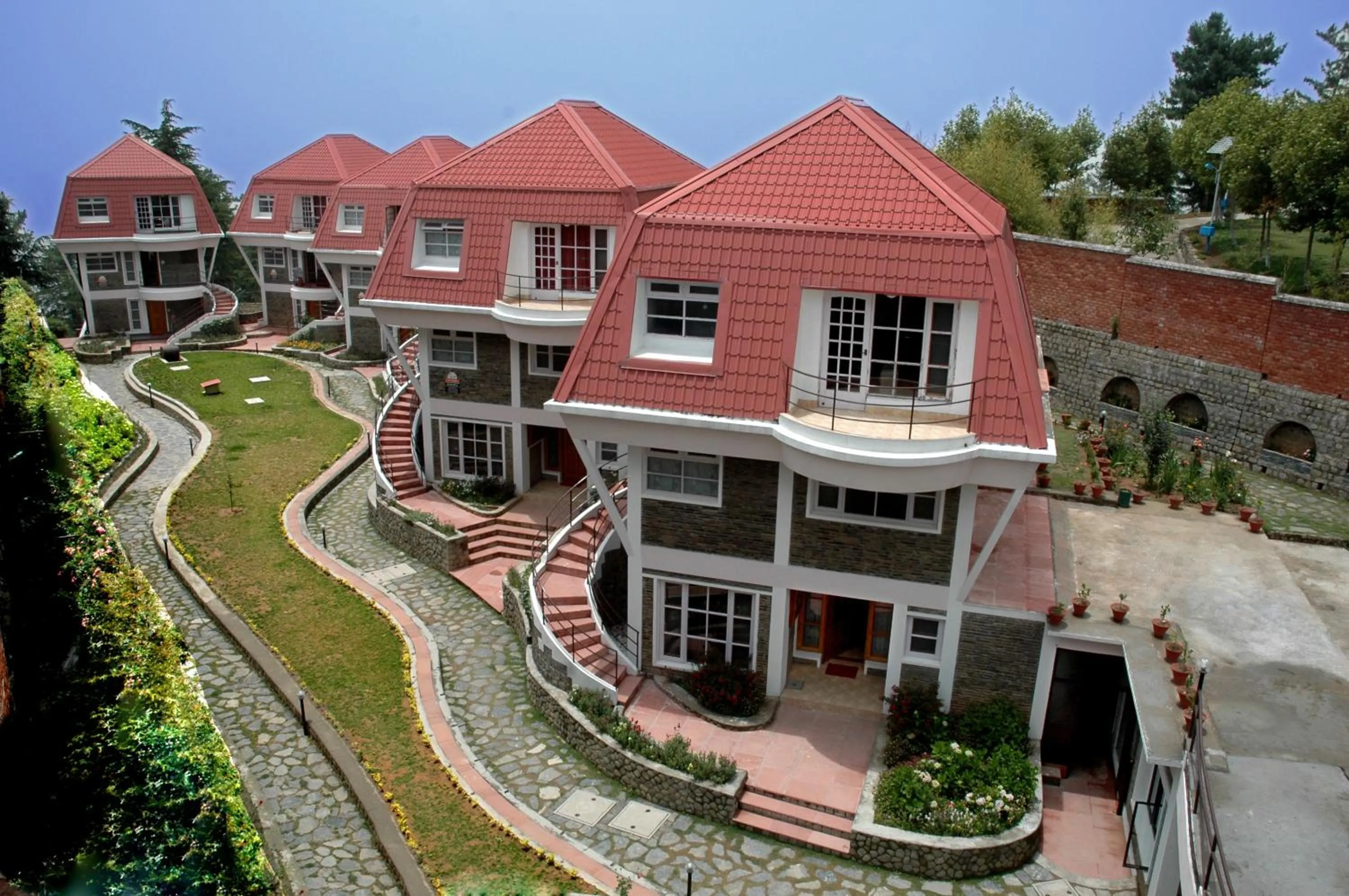 Facade/entrance in Marigold Sarovar Portico Shimla