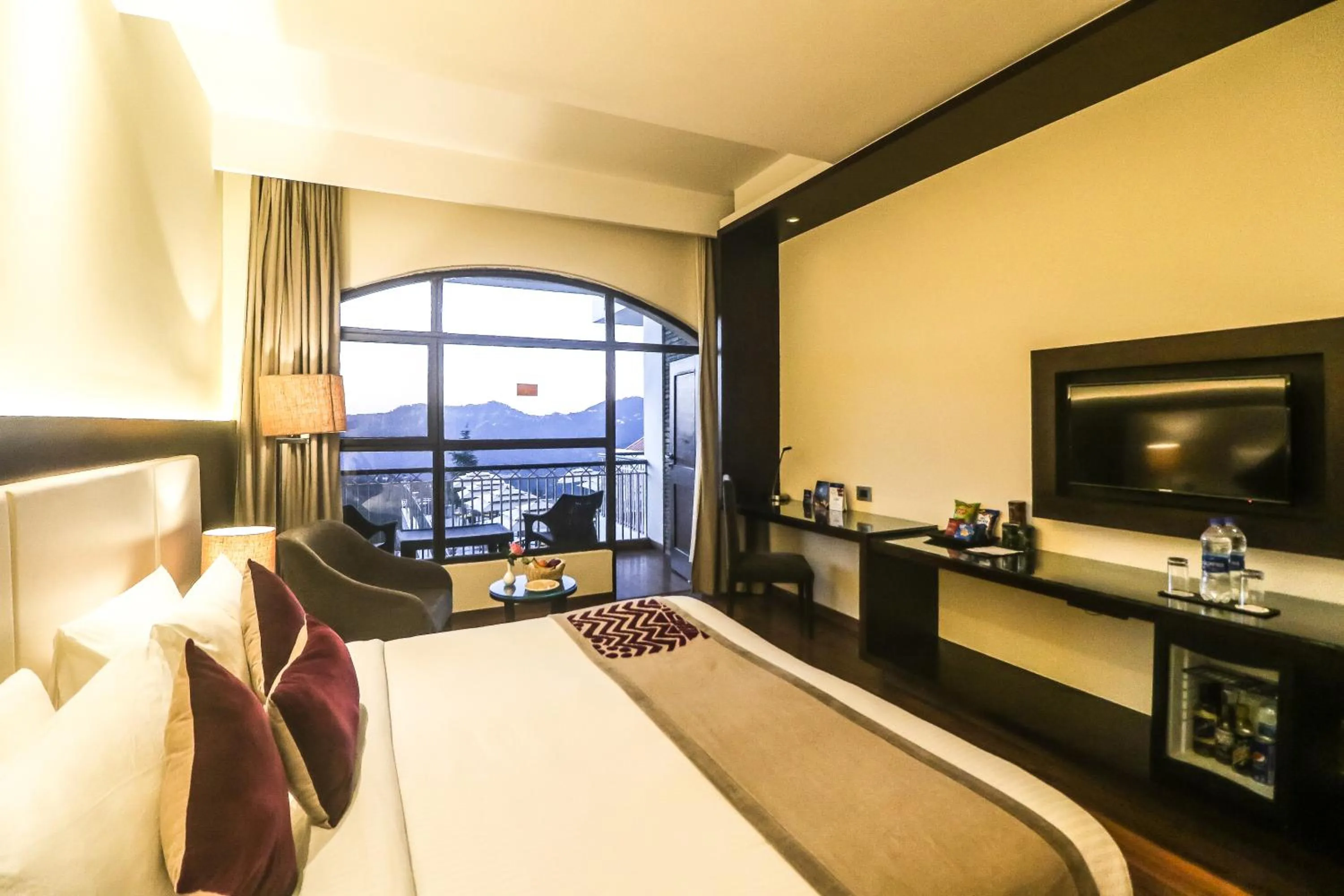 Photo of the whole room, Bed in Marigold Sarovar Portico Shimla