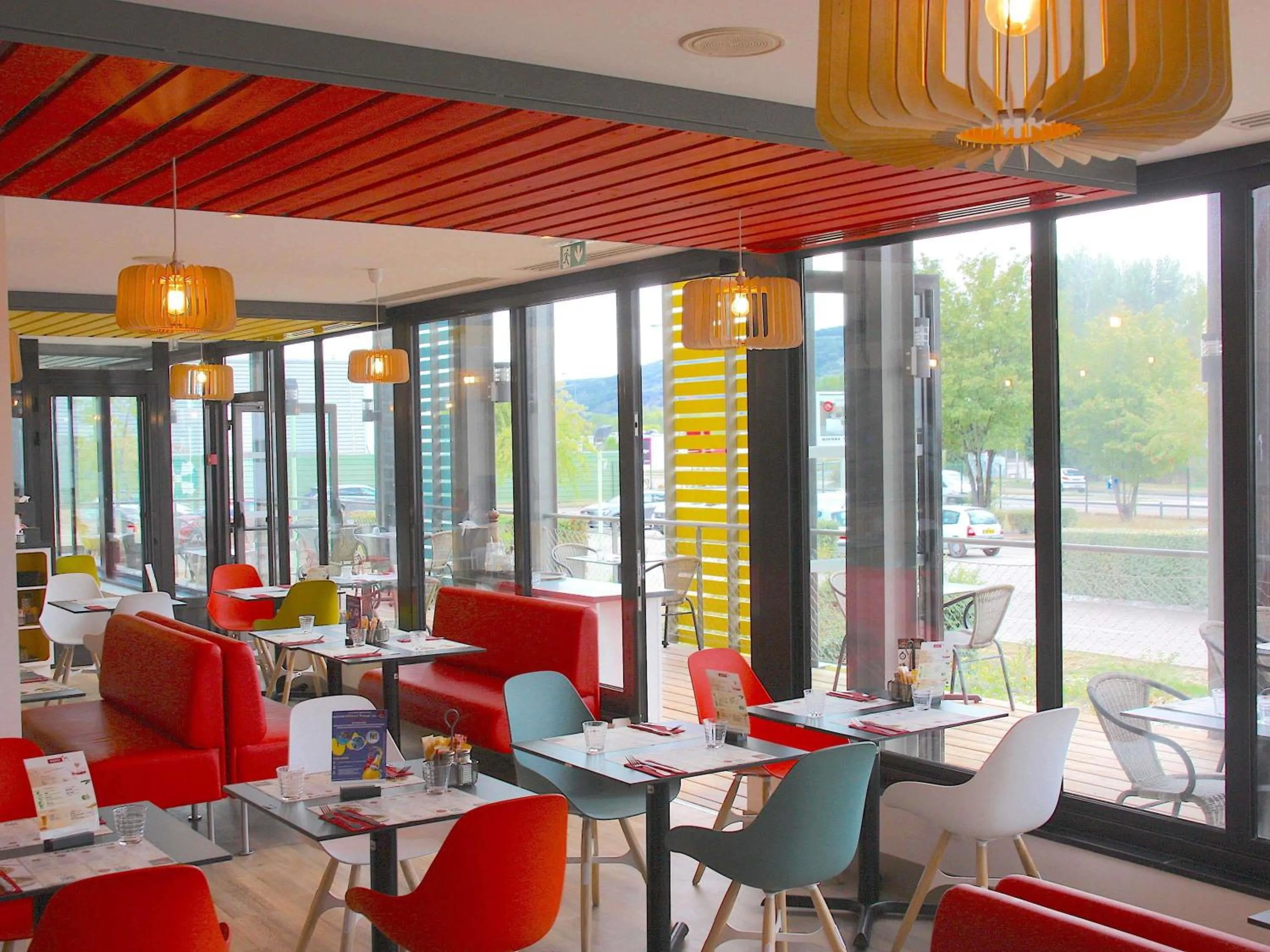 Restaurant/places to eat in ibis Styles Lyon Sud Vienne