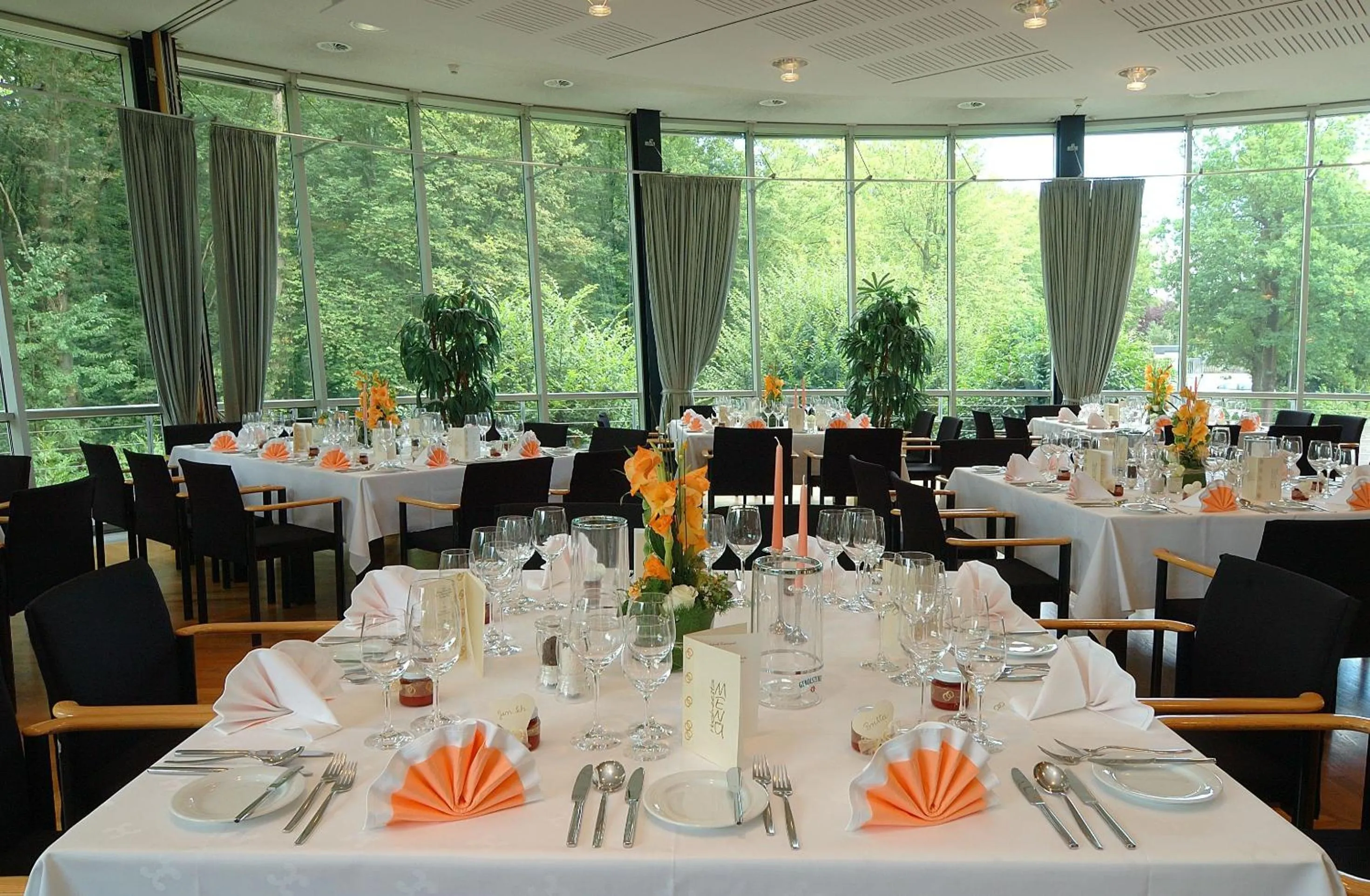 Restaurant/places to eat in GenoHotel Forsbach