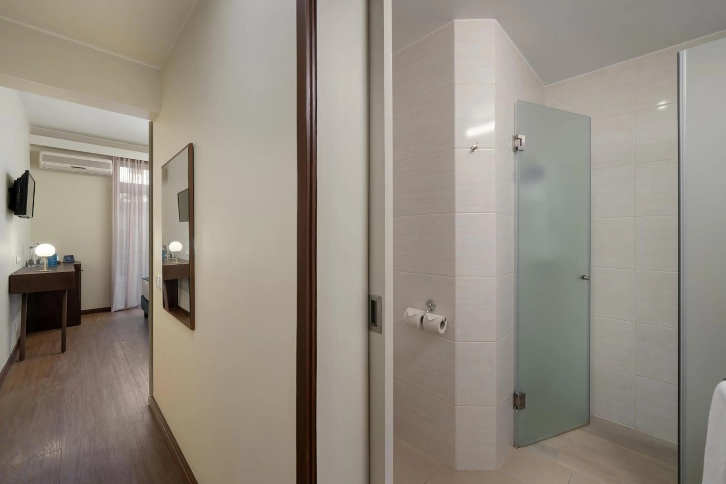 Bathroom in Hotel Madeira