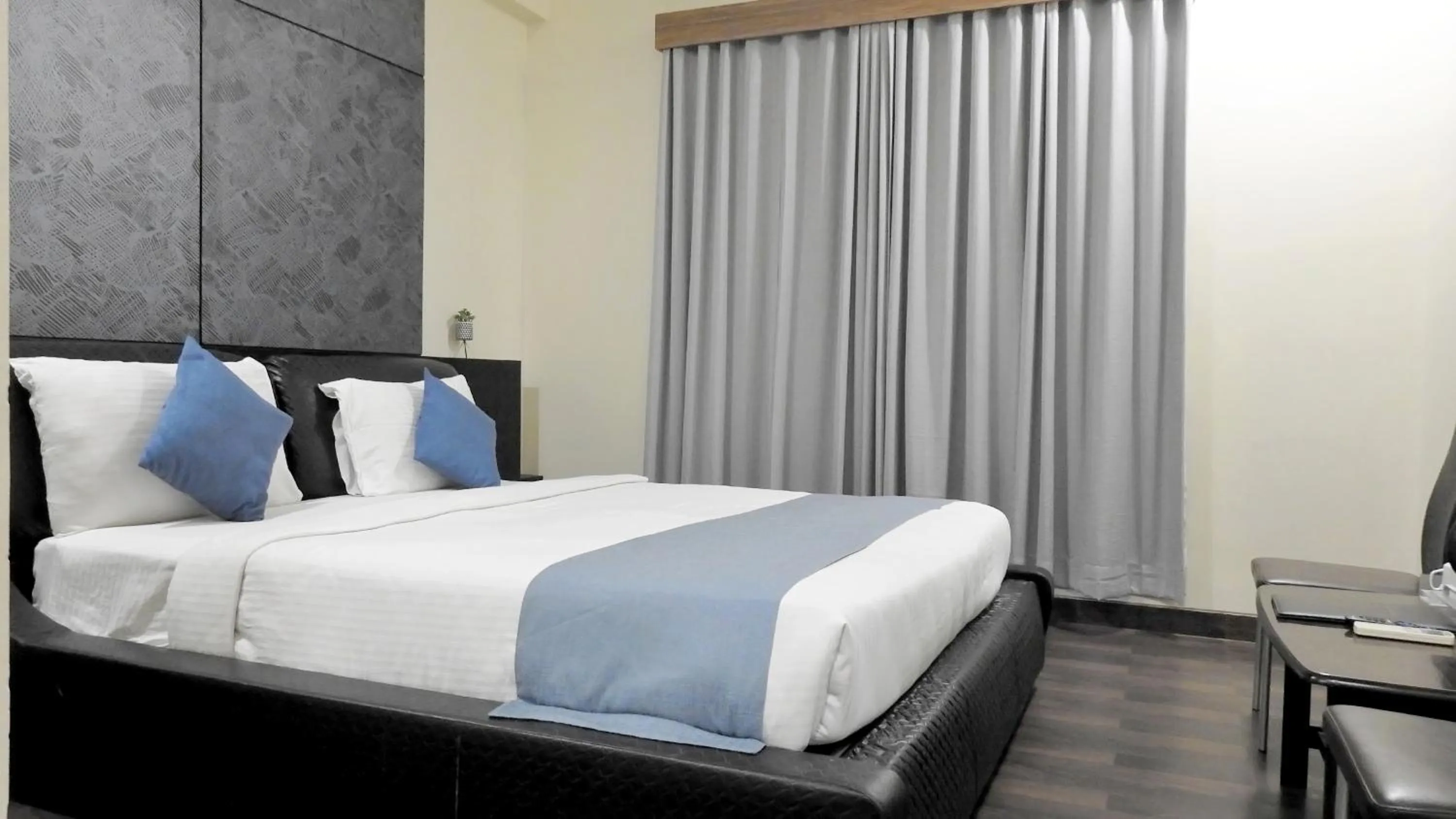 Bedroom, Bed in Hotel Sai Miracle