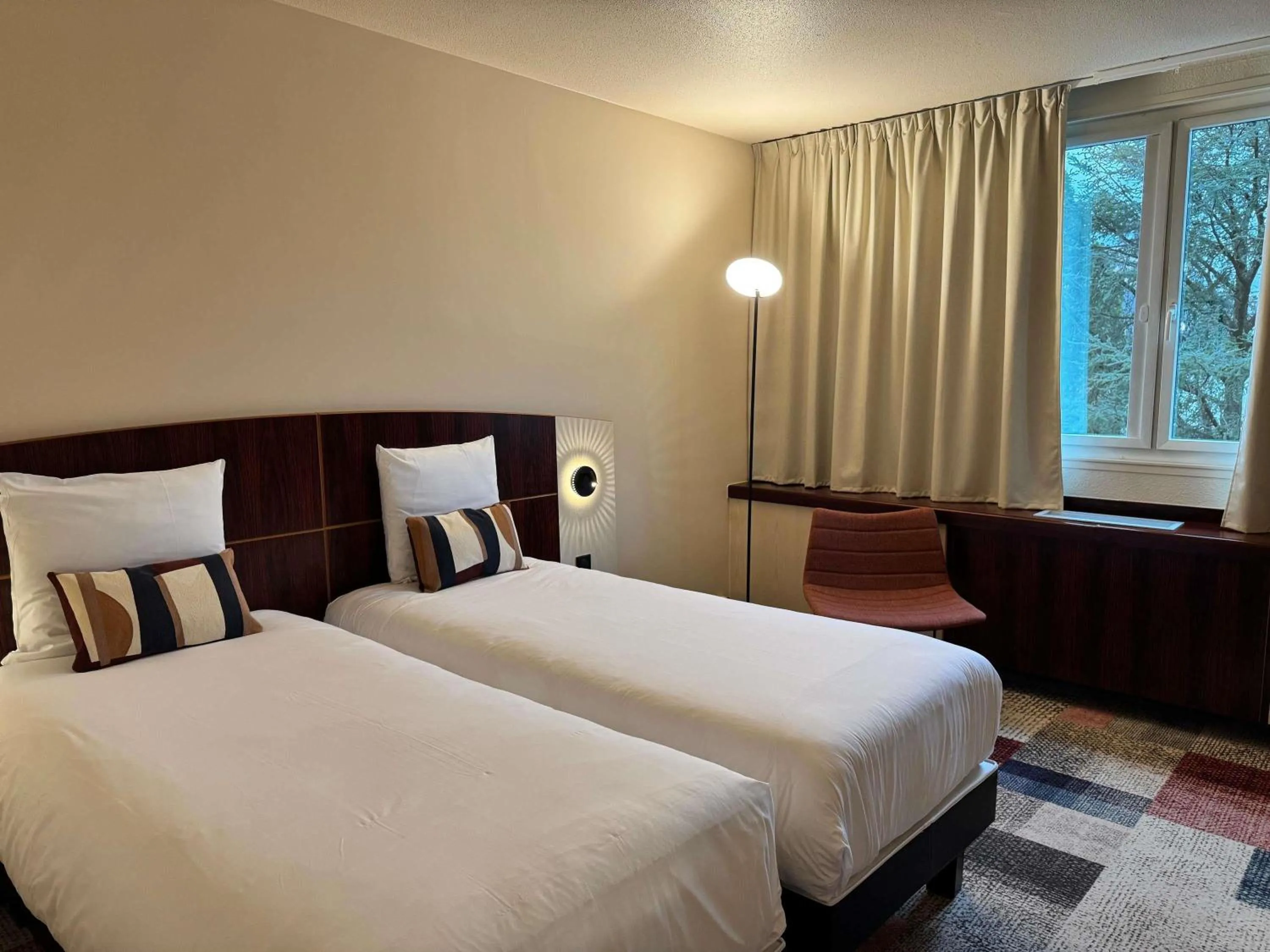 Bedroom, Bed in Mercure Besancon Parc Micaud - Hotel & Bar