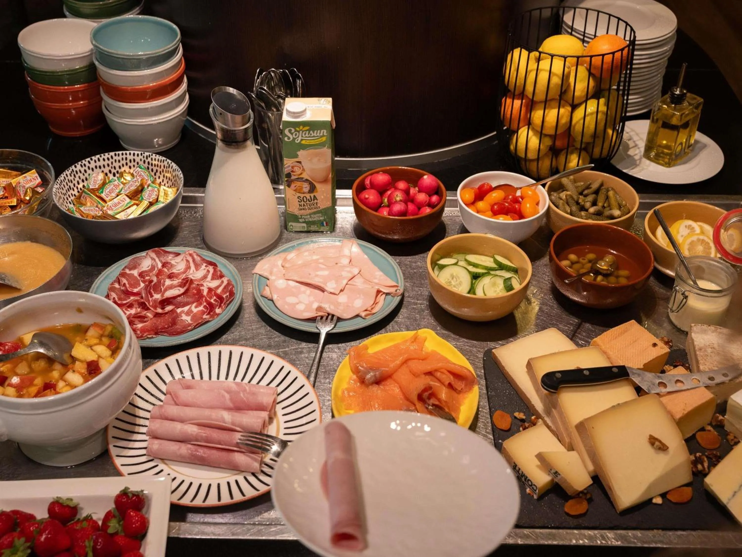 Breakfast in Mercure Besancon Parc Micaud - Hotel & Bar