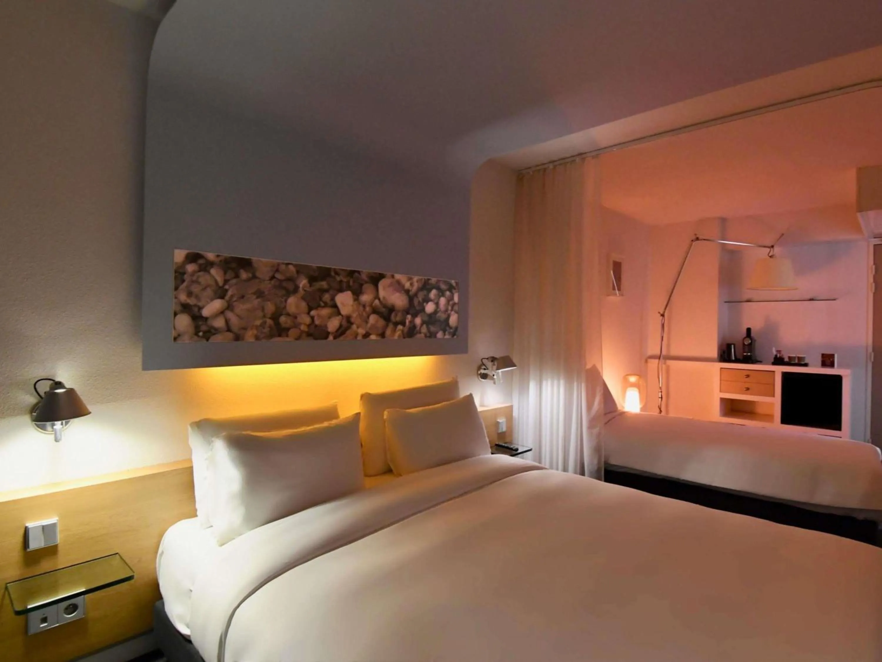 Bedroom, Bed in Mercure Nantes Centre Gare