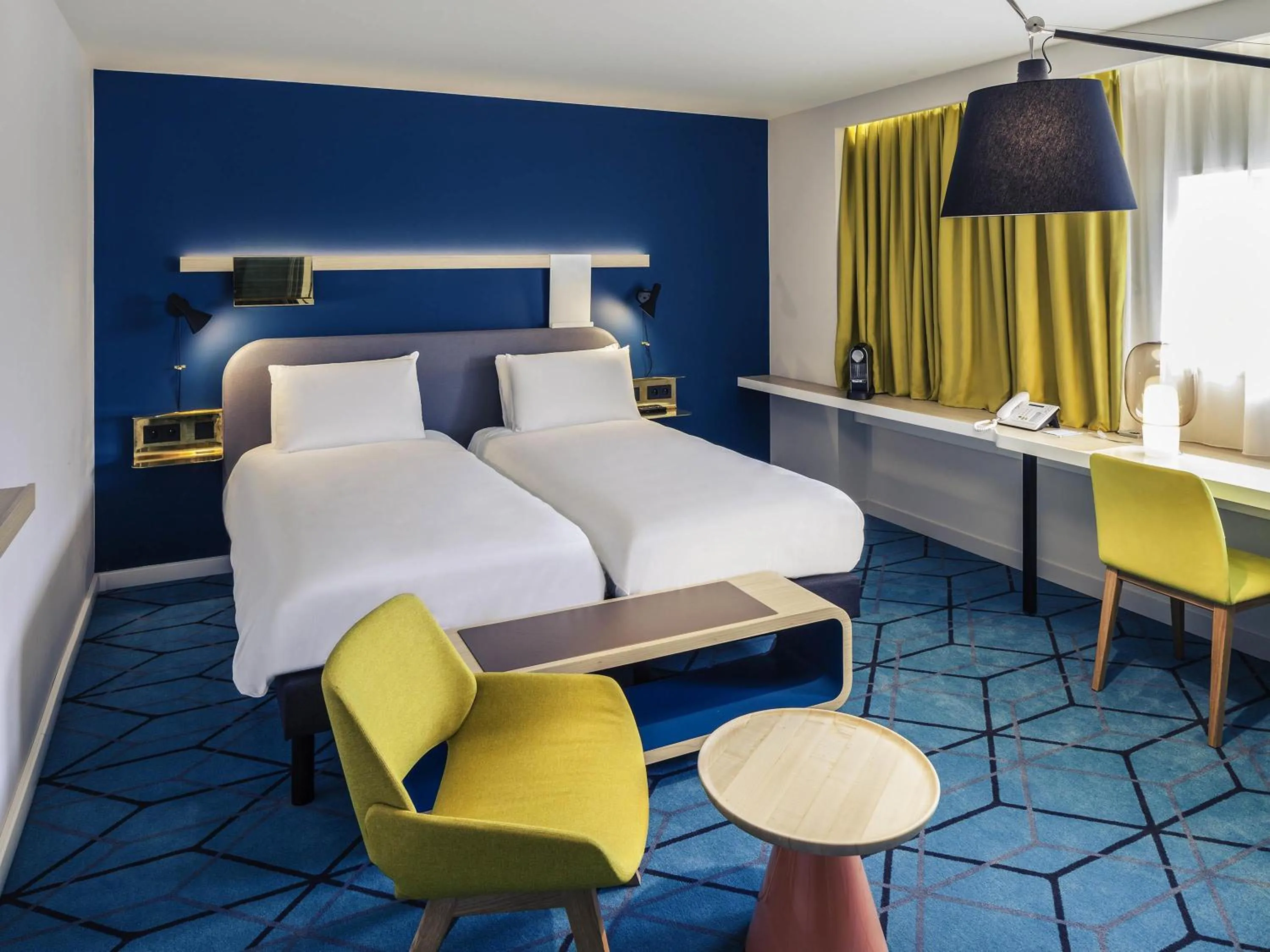 Bedroom, Bed in Mercure Nantes Centre Gare