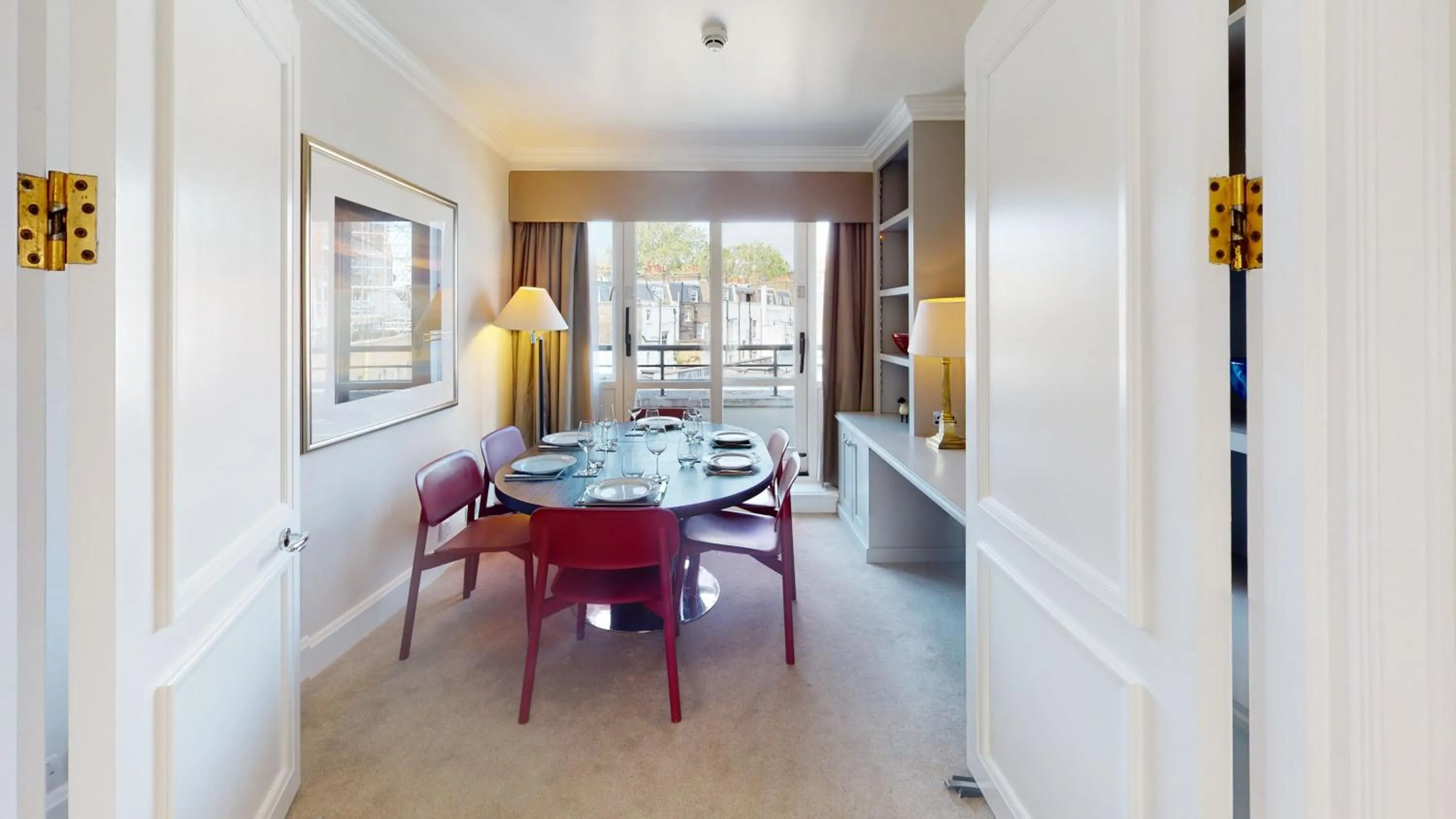 Dining area in Cheval Knightsbridge