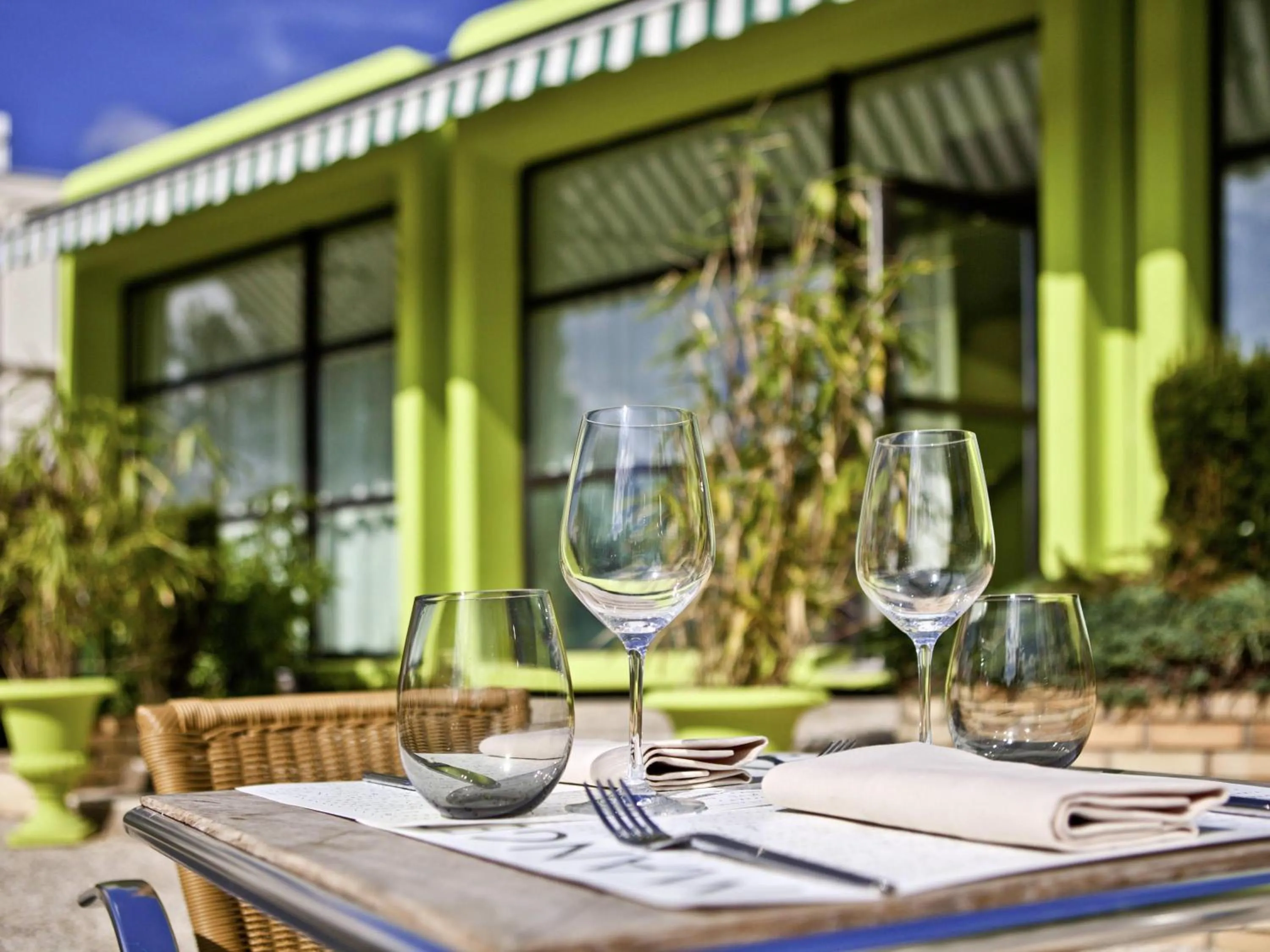 Restaurant/places to eat in ibis Styles Chalon sur Saône