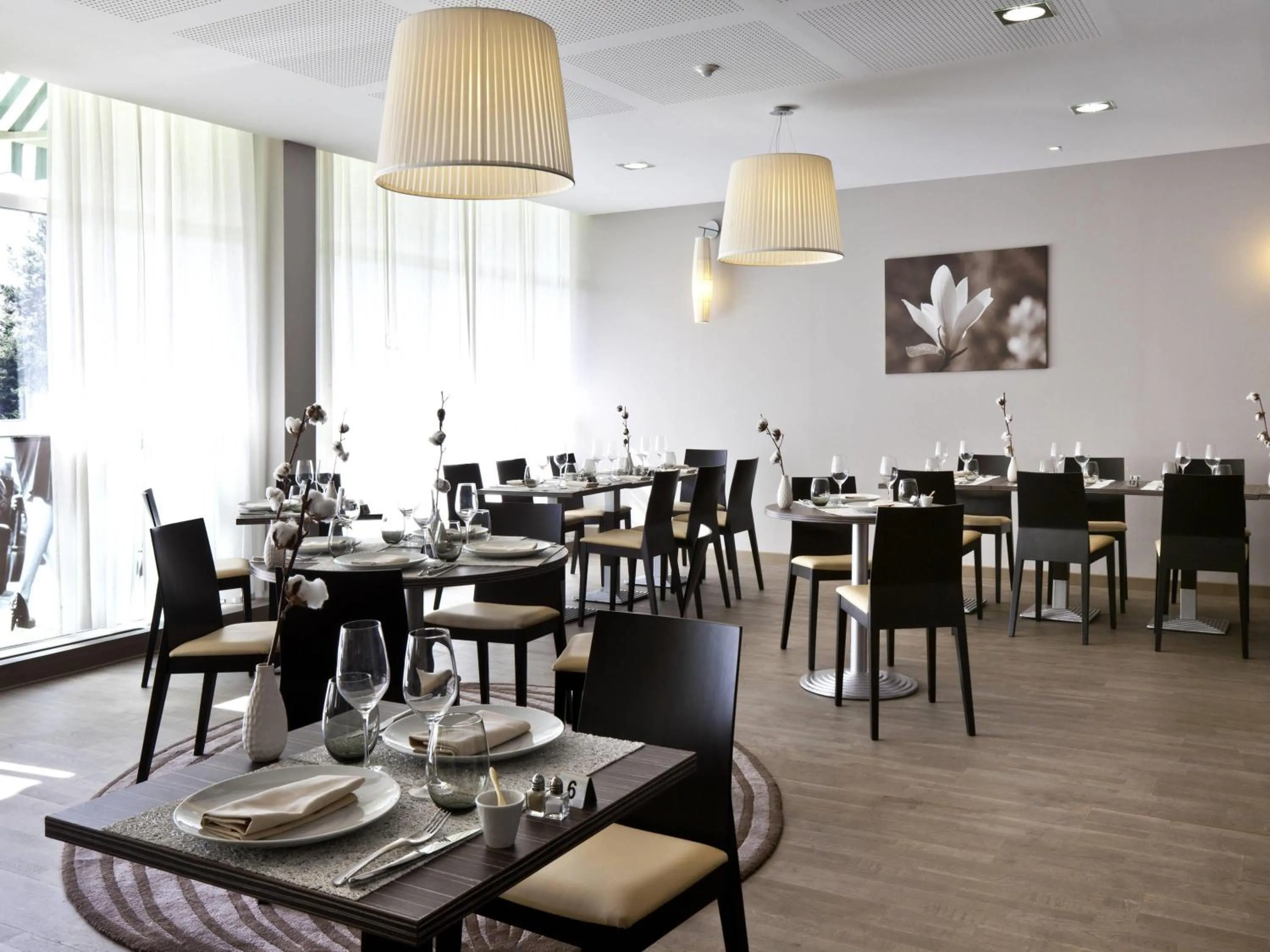 Restaurant/places to eat in ibis Styles Chalon sur Saône