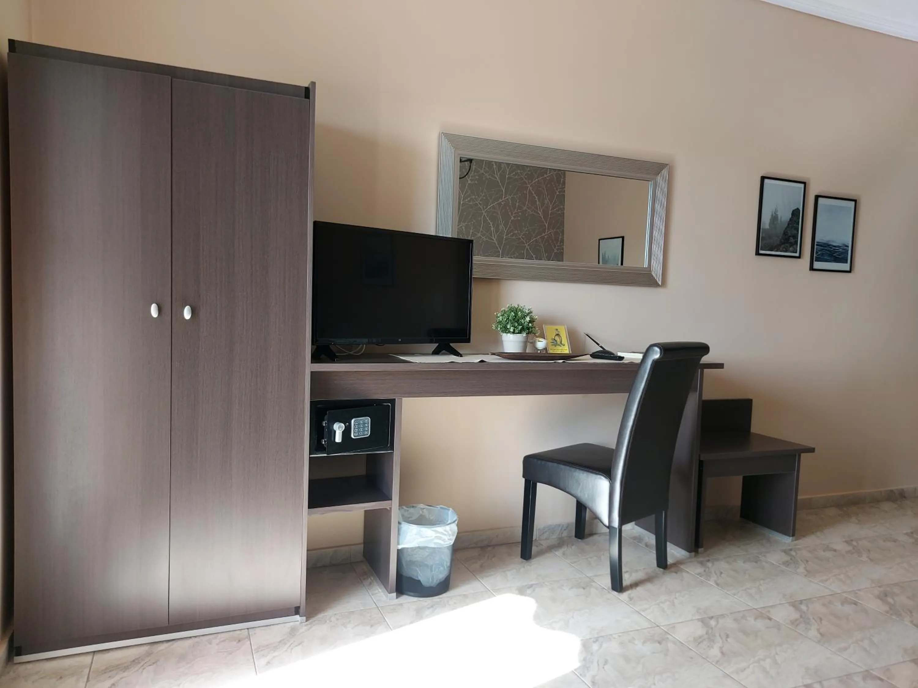 TV and multimedia in Hotel Epavli