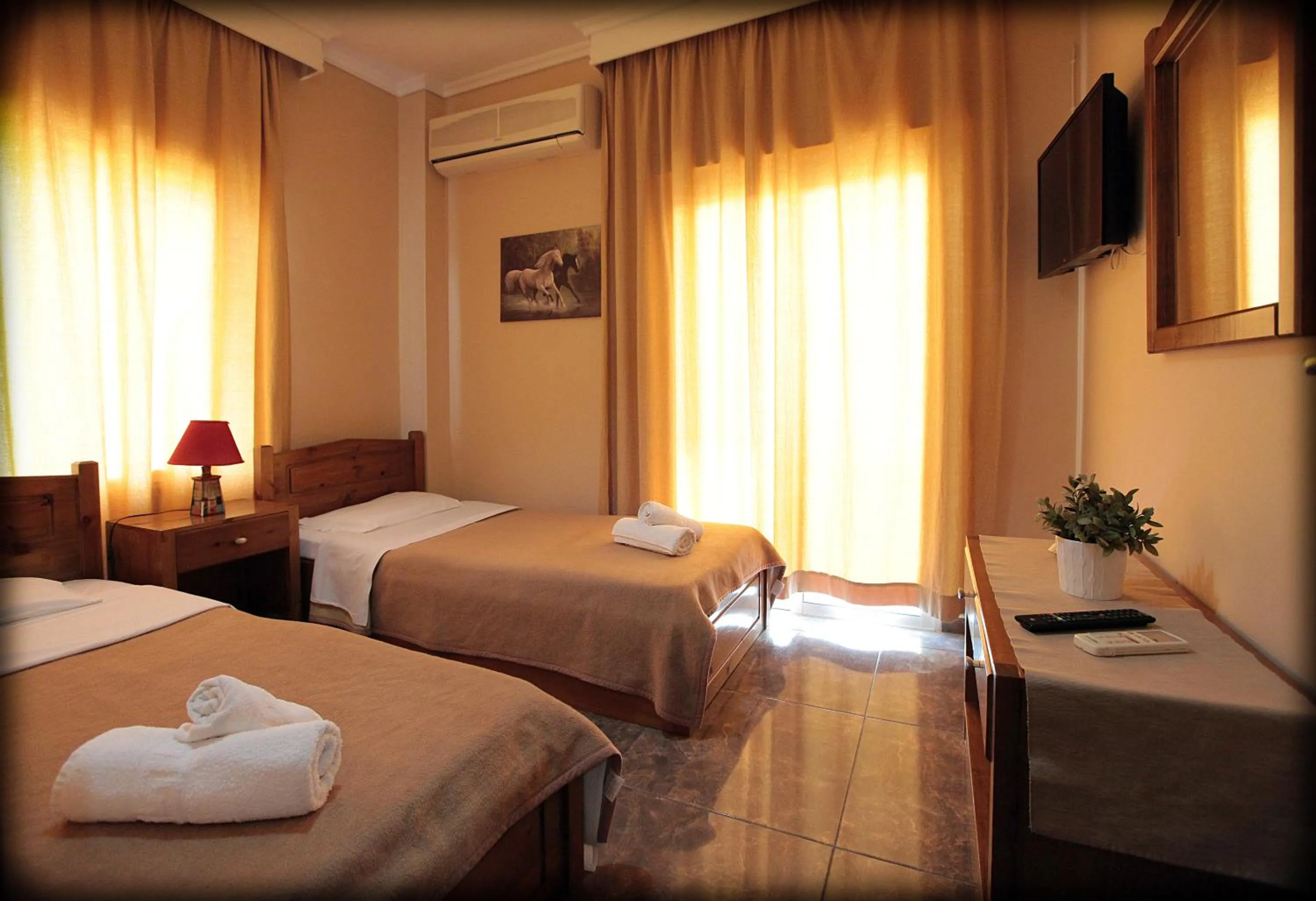 Bedroom, Bed in Hotel Epavli