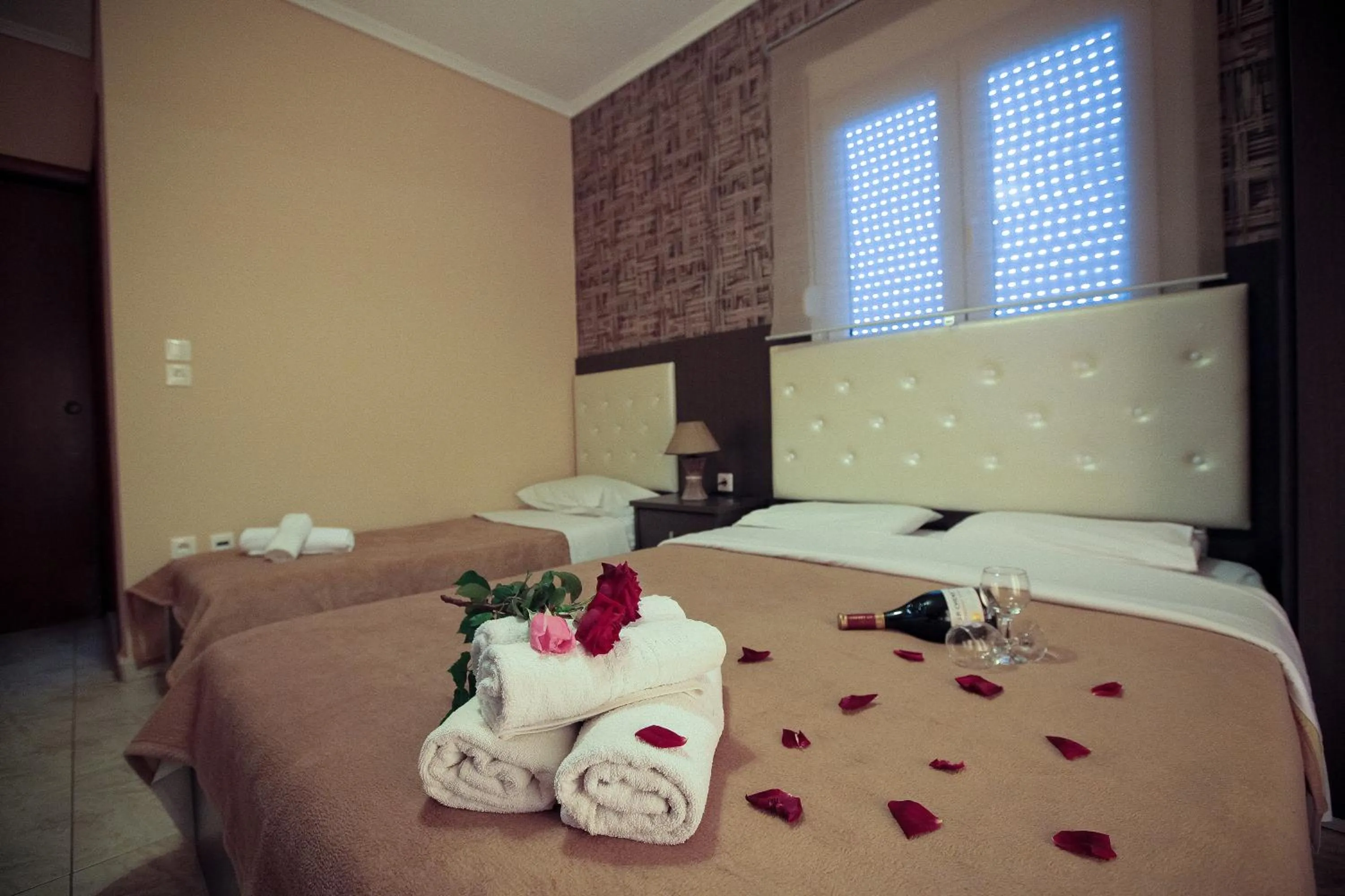 Photo of the whole room, Bed in Hotel Epavli