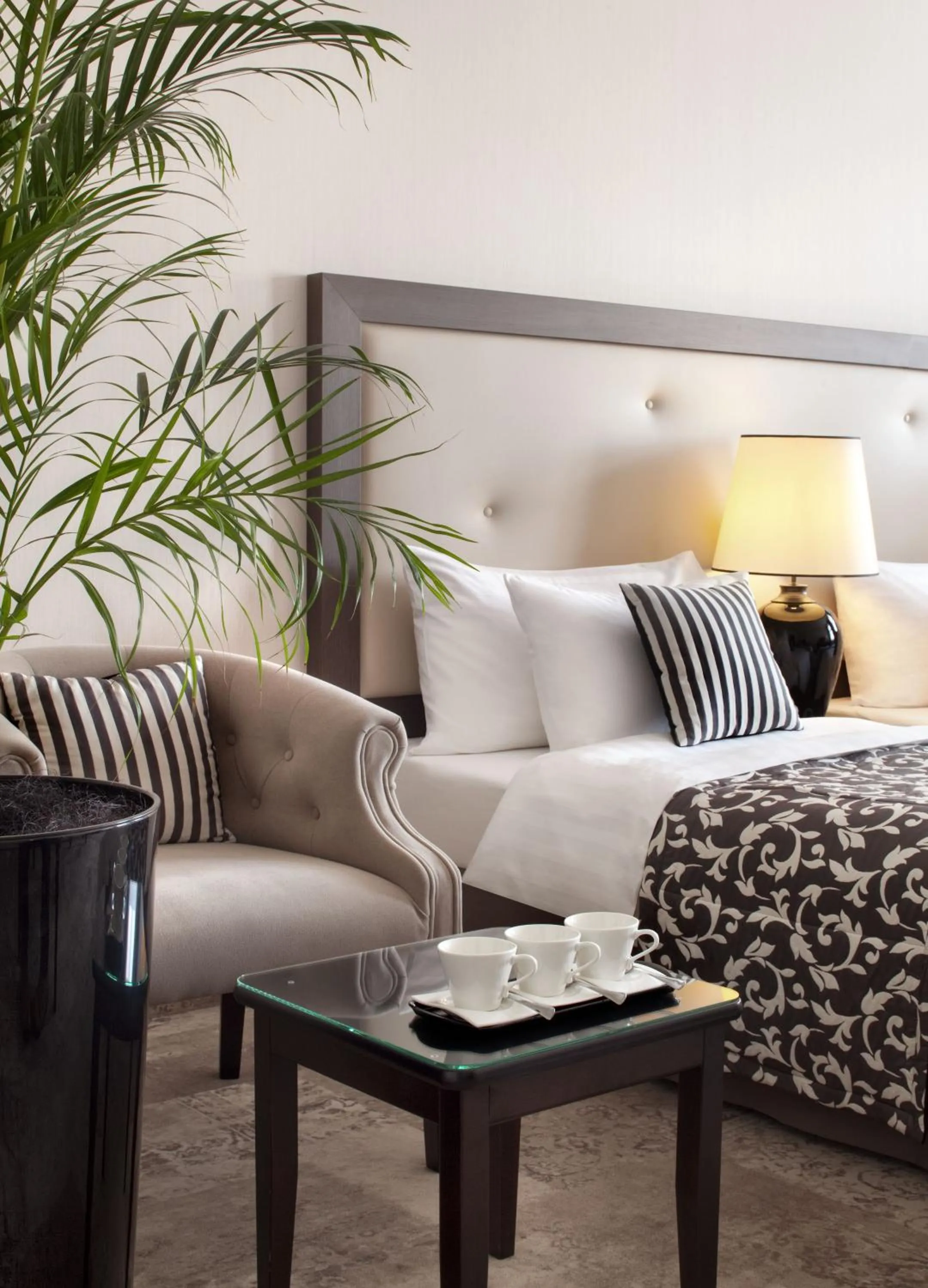 Bedroom, Bed in Metropolitan Boutique Hotel