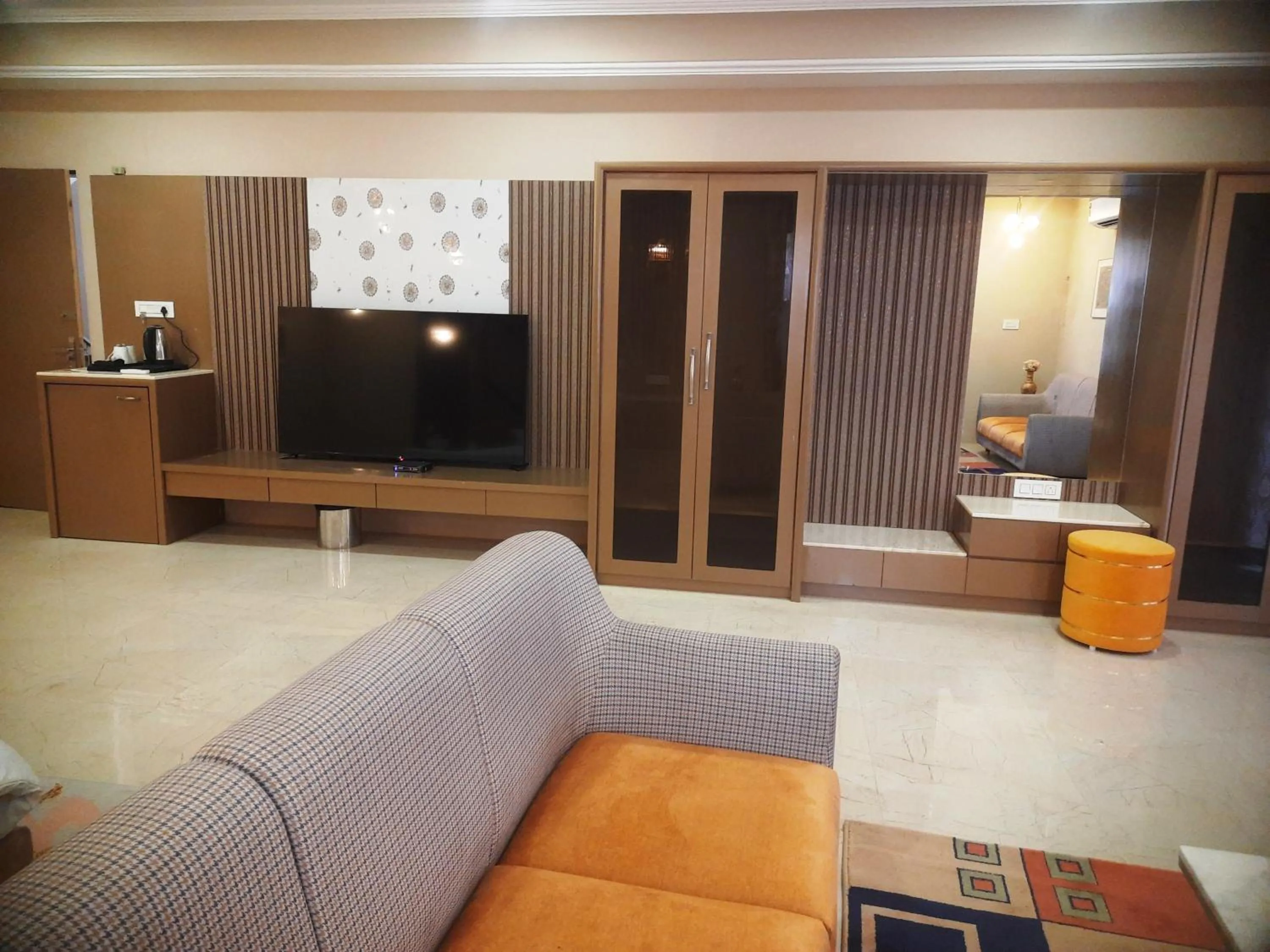 TV and multimedia in Riddhi Siddhi Resorts