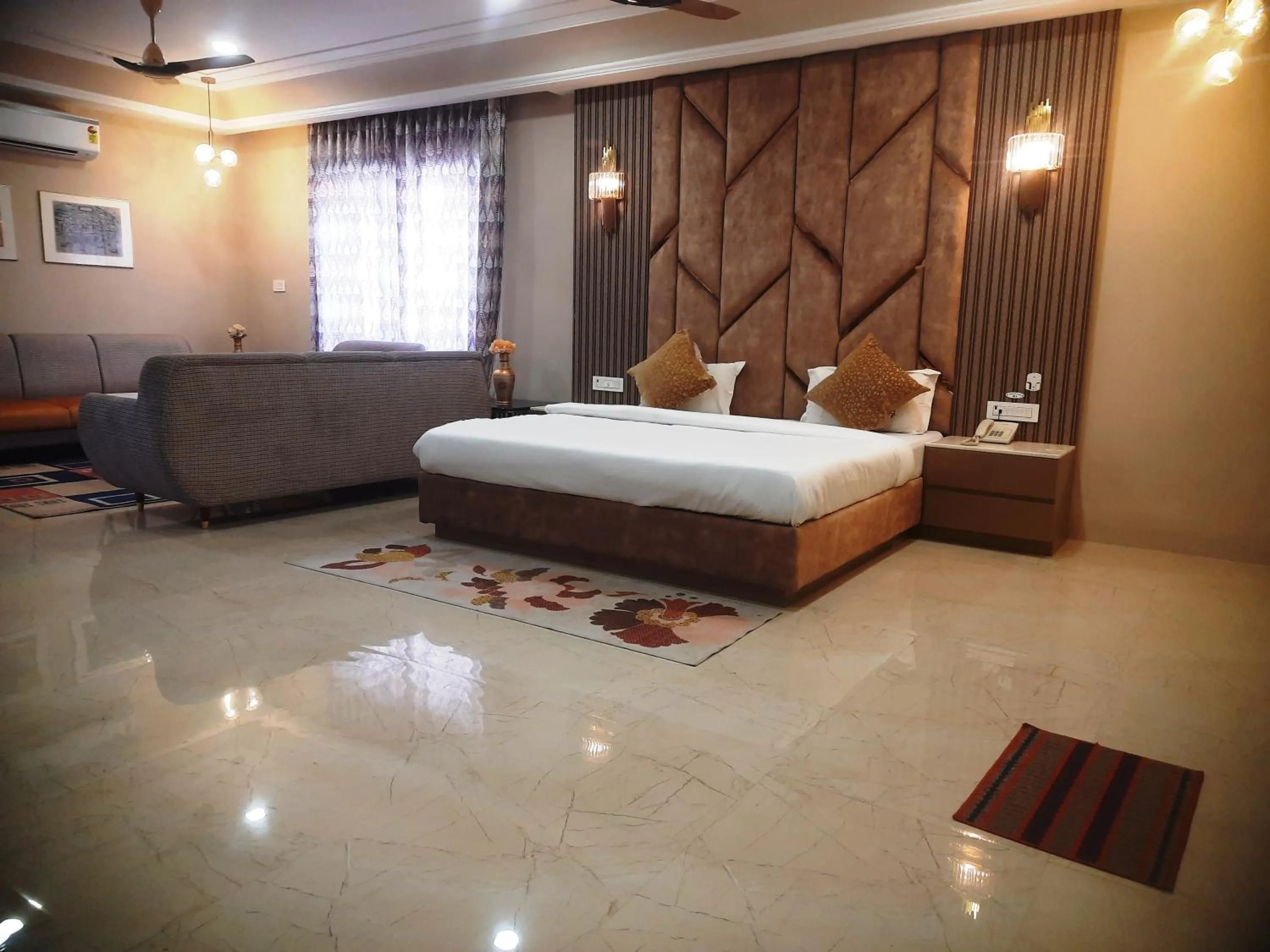 Photo of the whole room, Bed in Riddhi Siddhi Resorts