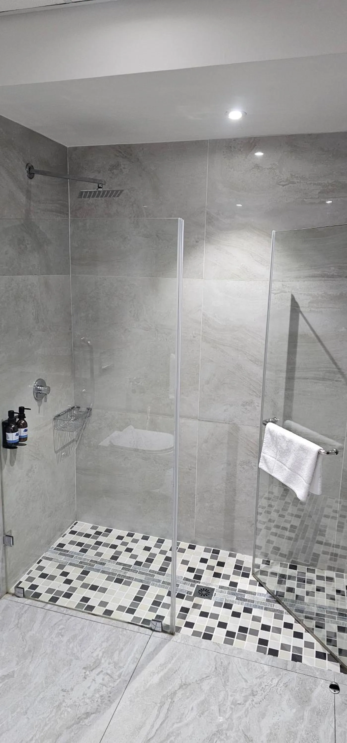 Bathroom in The Grand Aria Hotel and Conference Centre