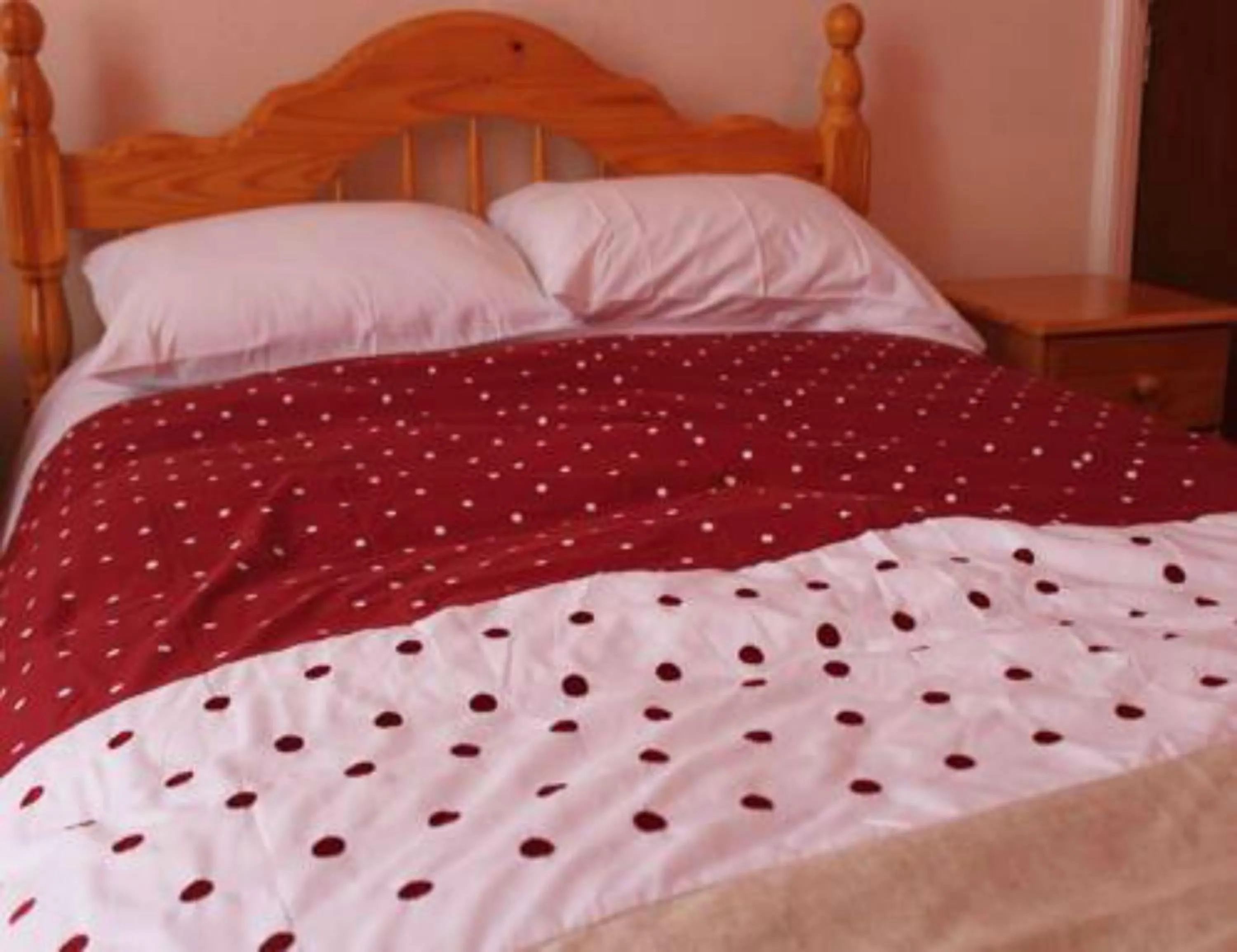 Bed in Grafton House