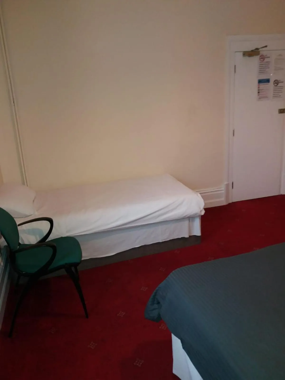 Bedroom, Bed in Grafton House