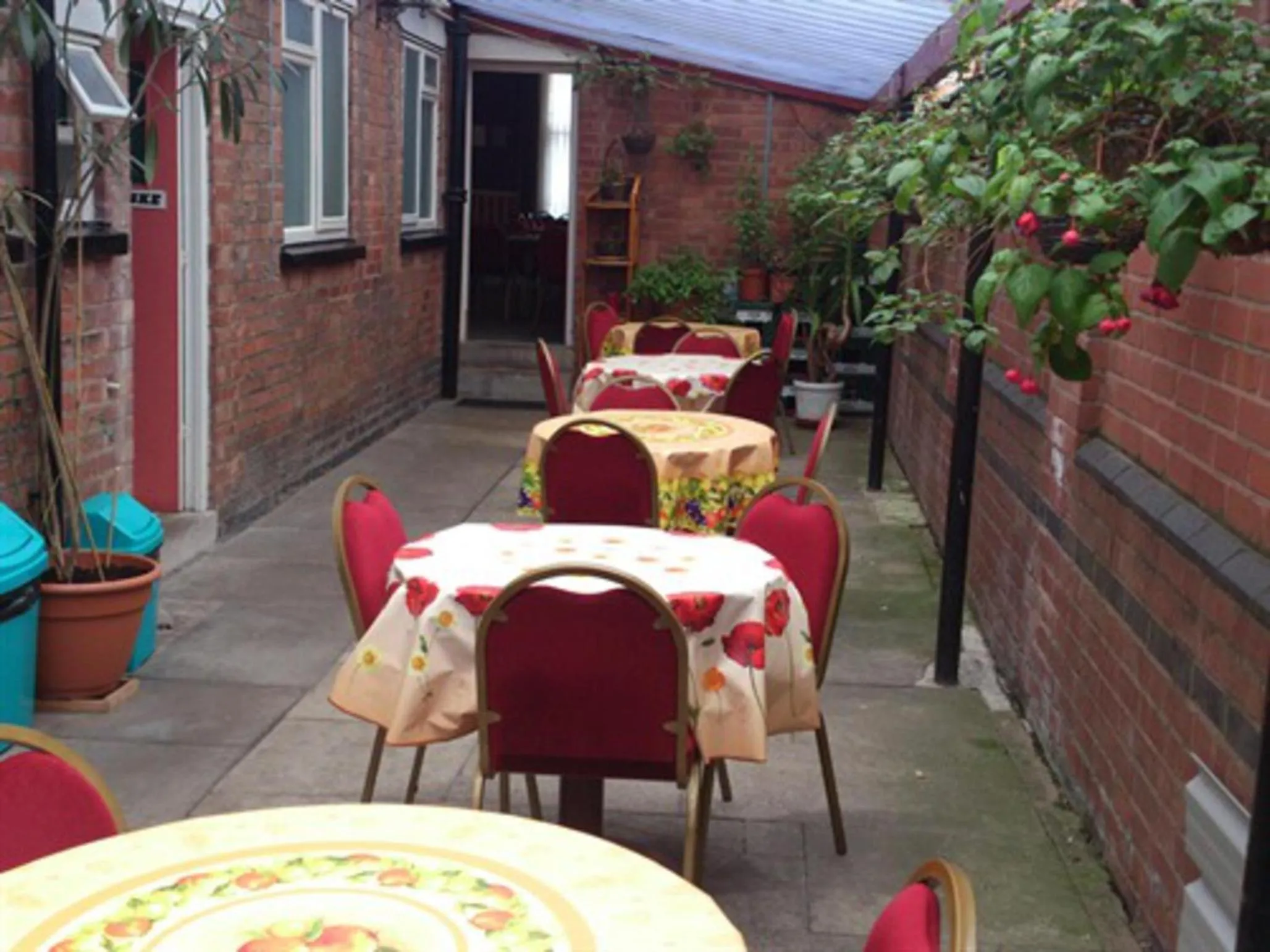 Restaurant/places to eat in Grafton House