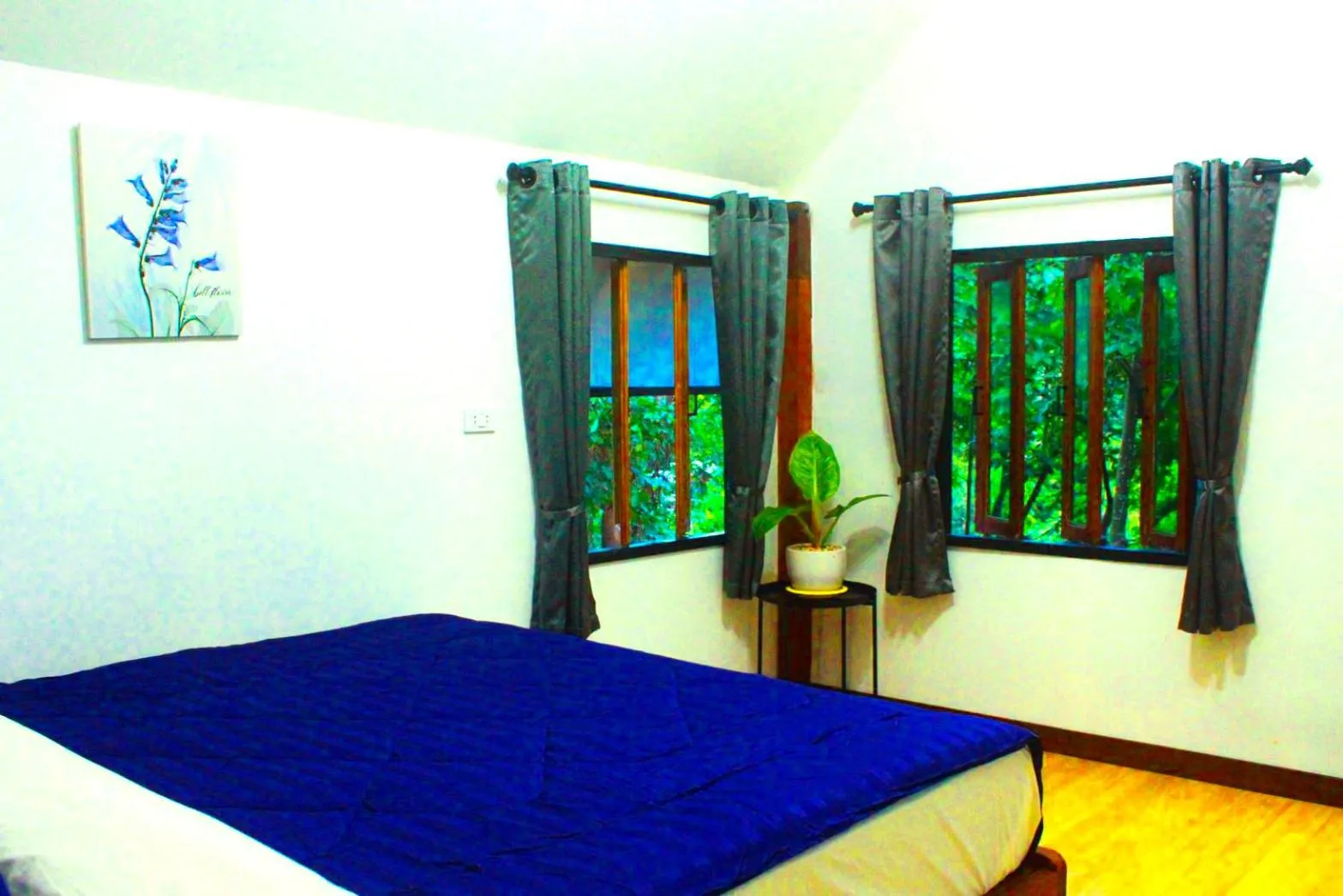 Bed in Jungle guest house