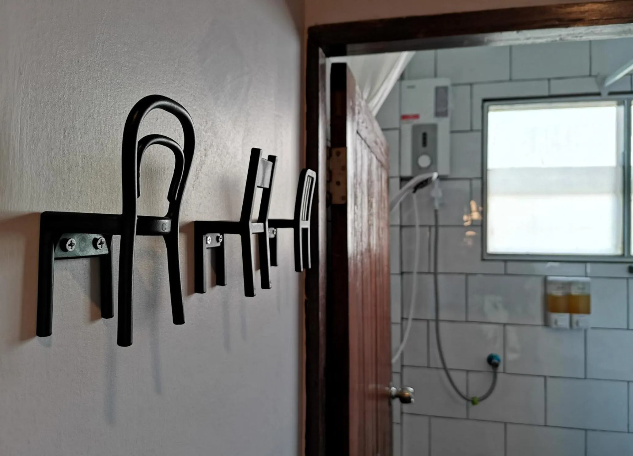 Bathroom in Mini-ME Home, A Cozy Entire House in Old City