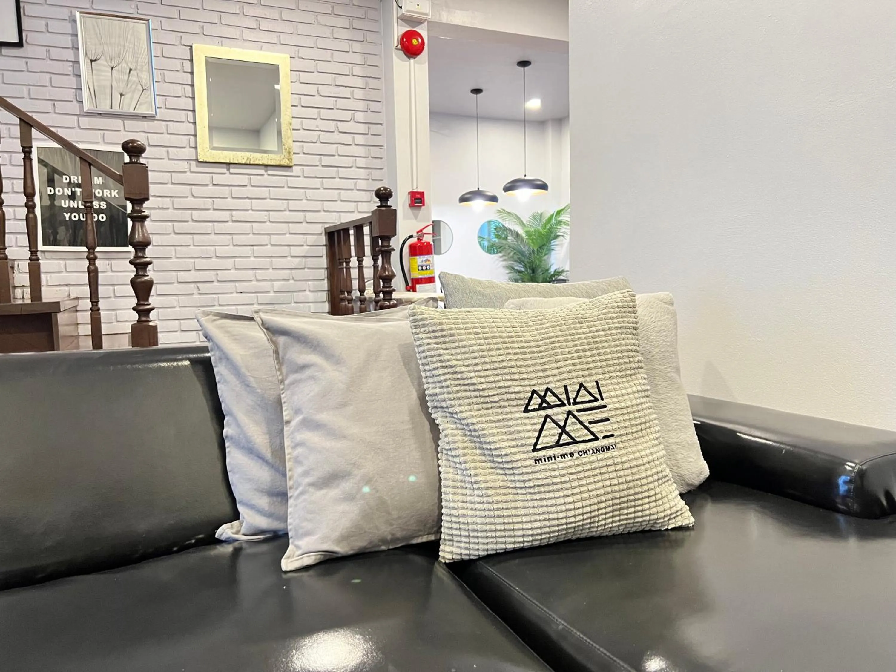 Living room in Mini-ME Home, A Cozy Entire House in Old City