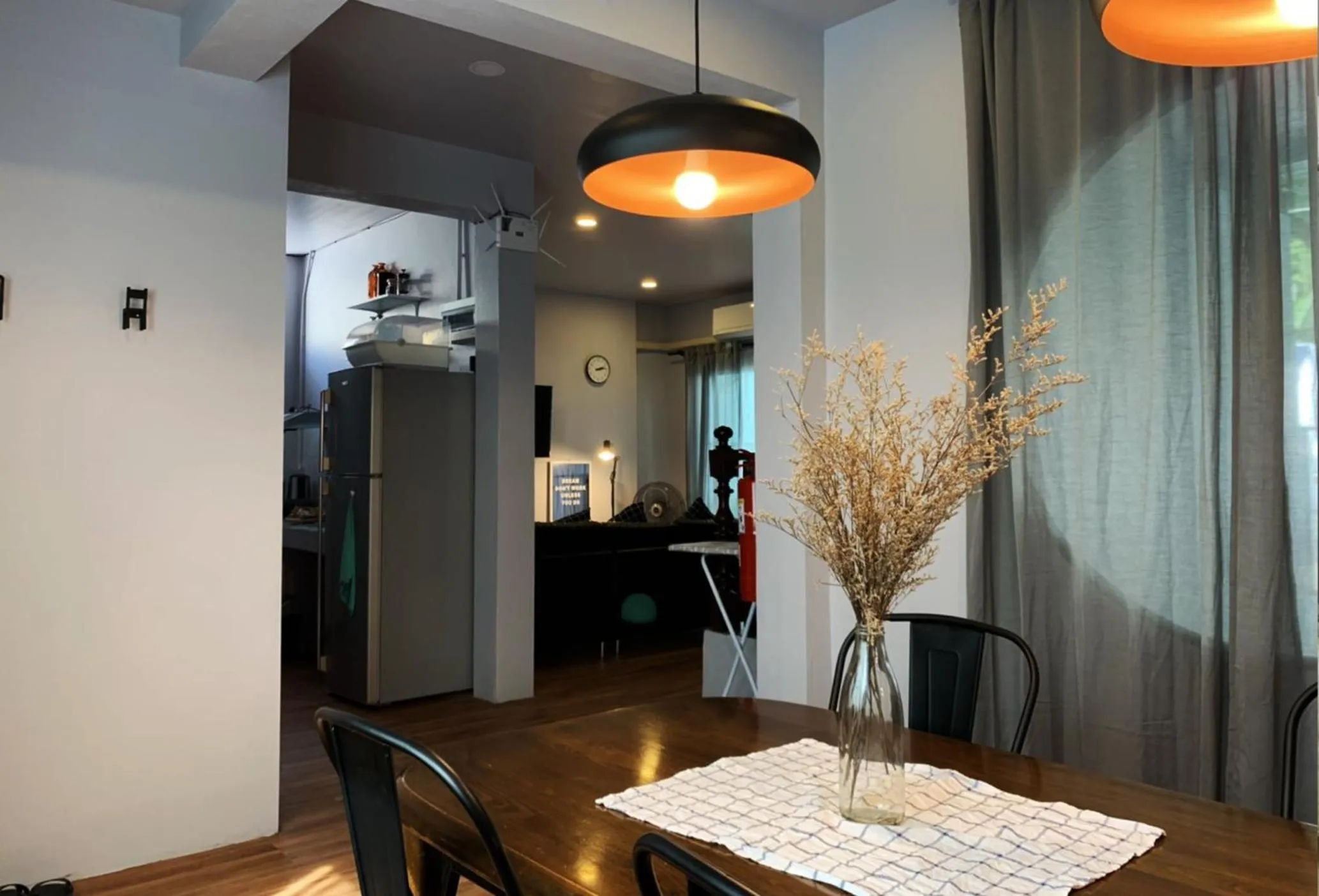 Dining area in Mini-ME Home, A Cozy Entire House in Old City